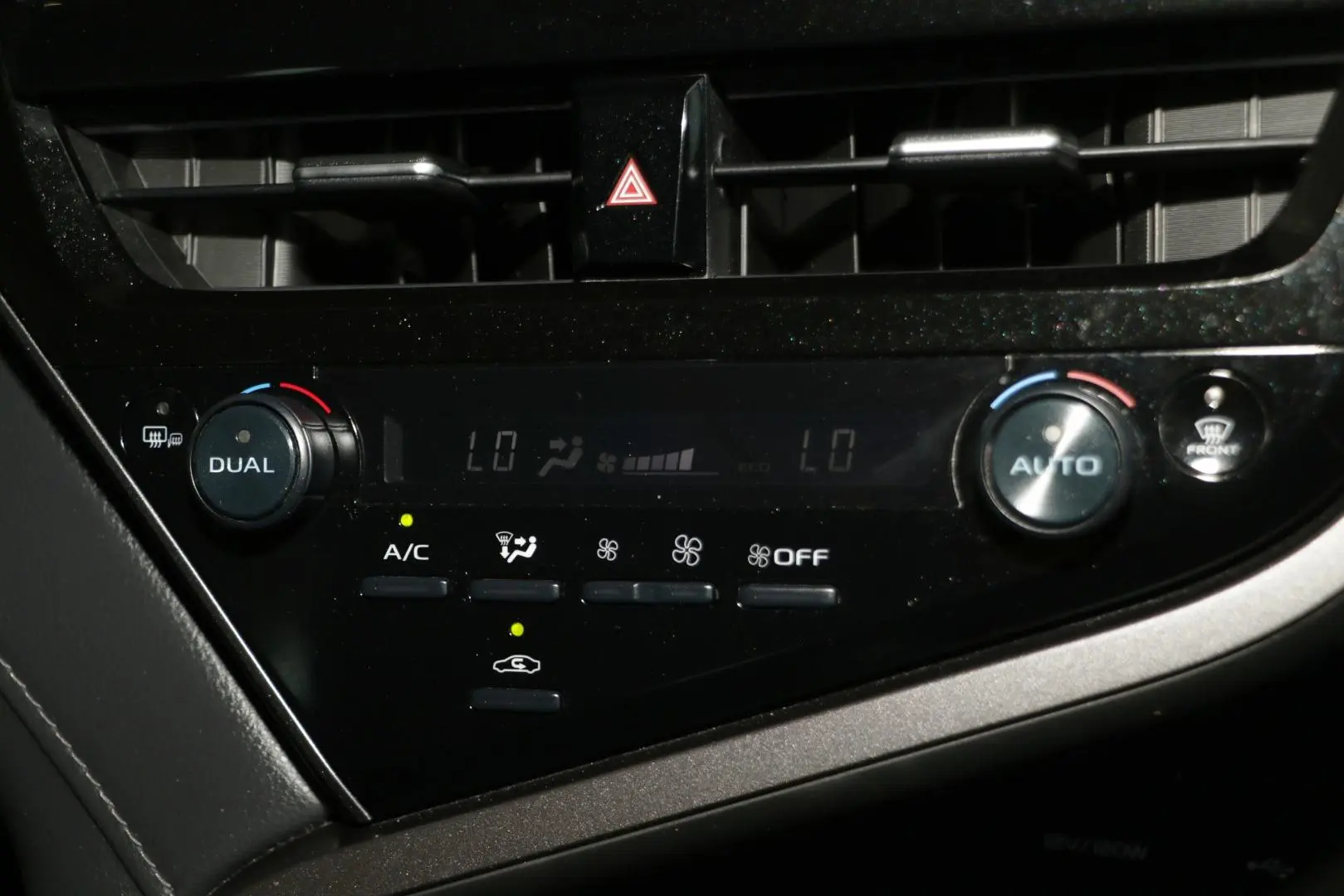 2021 Toyota Camry Gallery Image 17