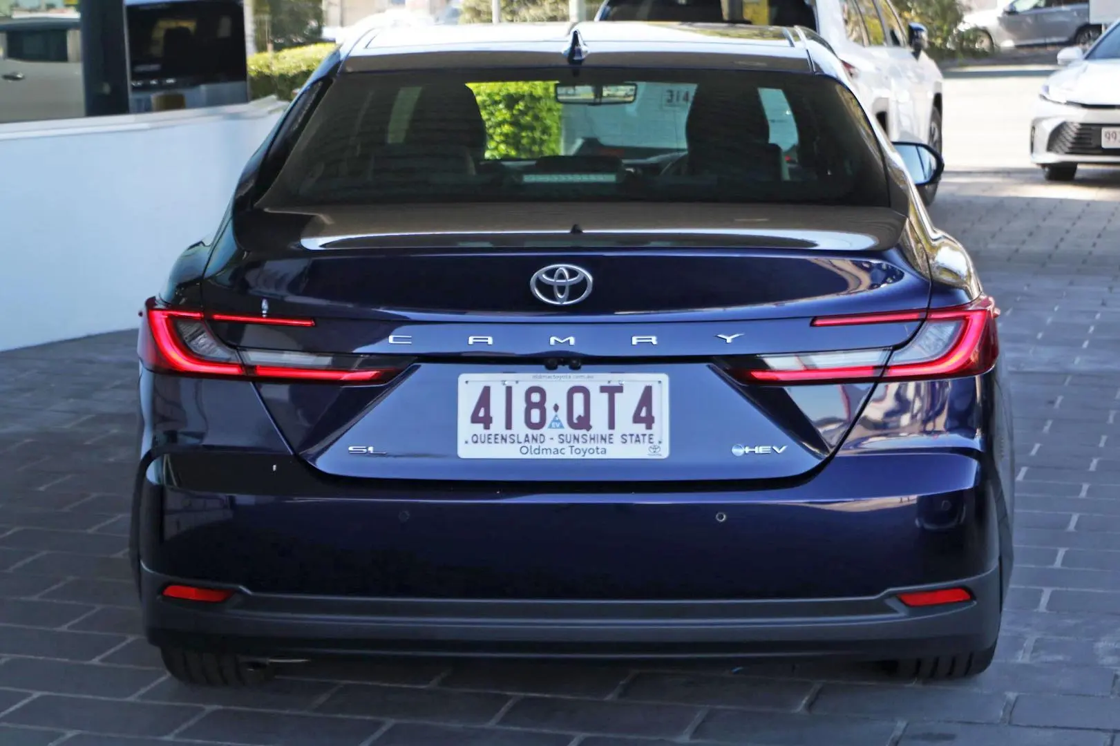 2025 Toyota Camry Gallery Image 5
