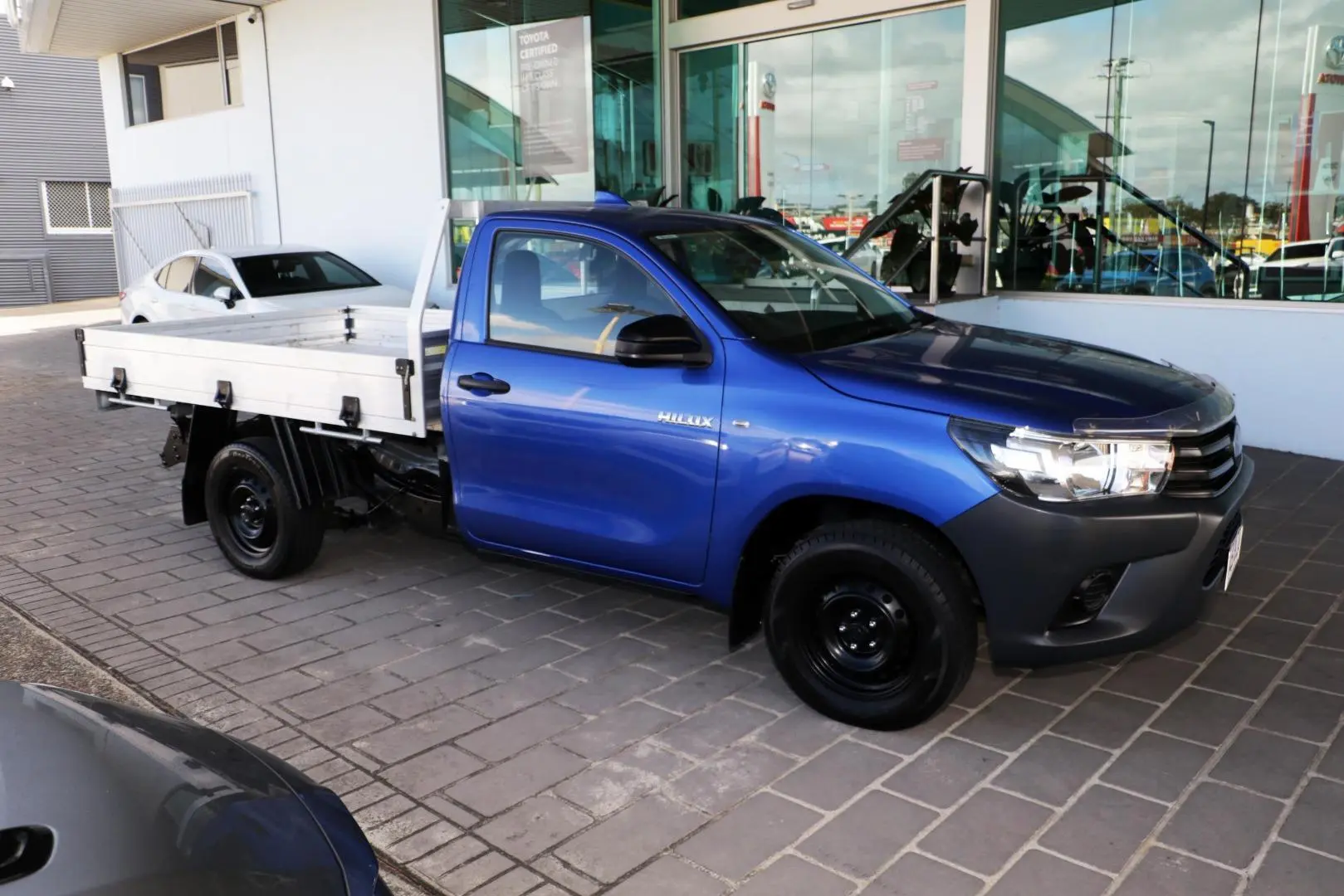 2022 Toyota Hilux Gallery Image 5