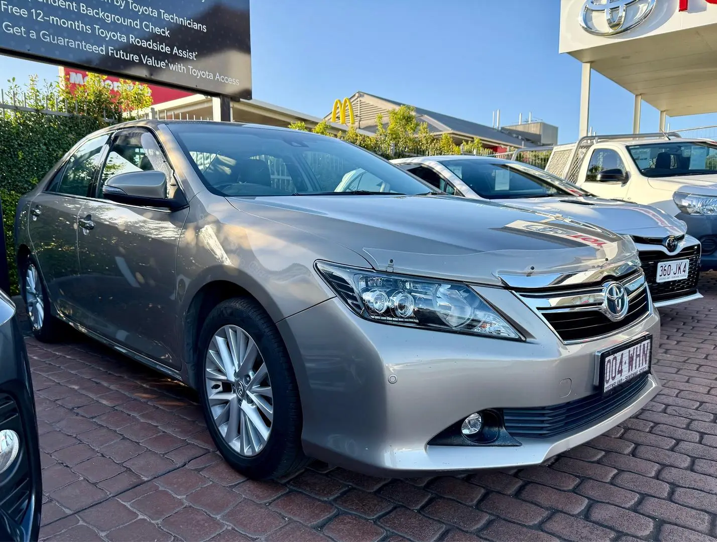 2016 Toyota Aurion Image 1