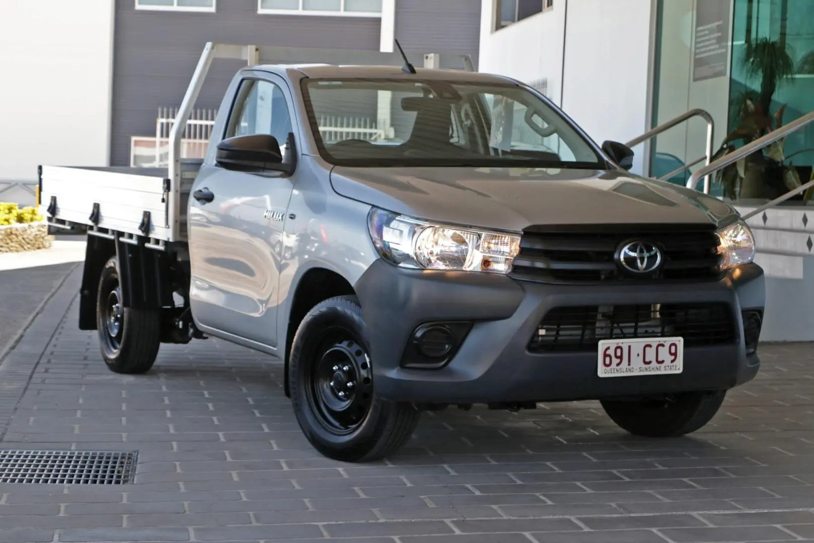 2021 Toyota Hilux Gallery Image 1