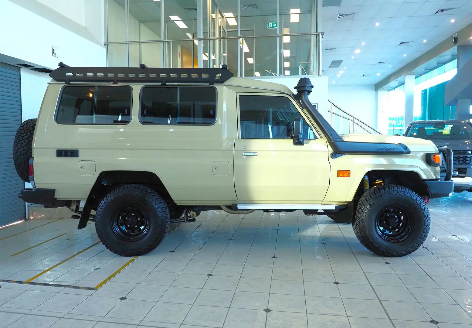 2024 Toyota Landcruiser Gallery Image 10