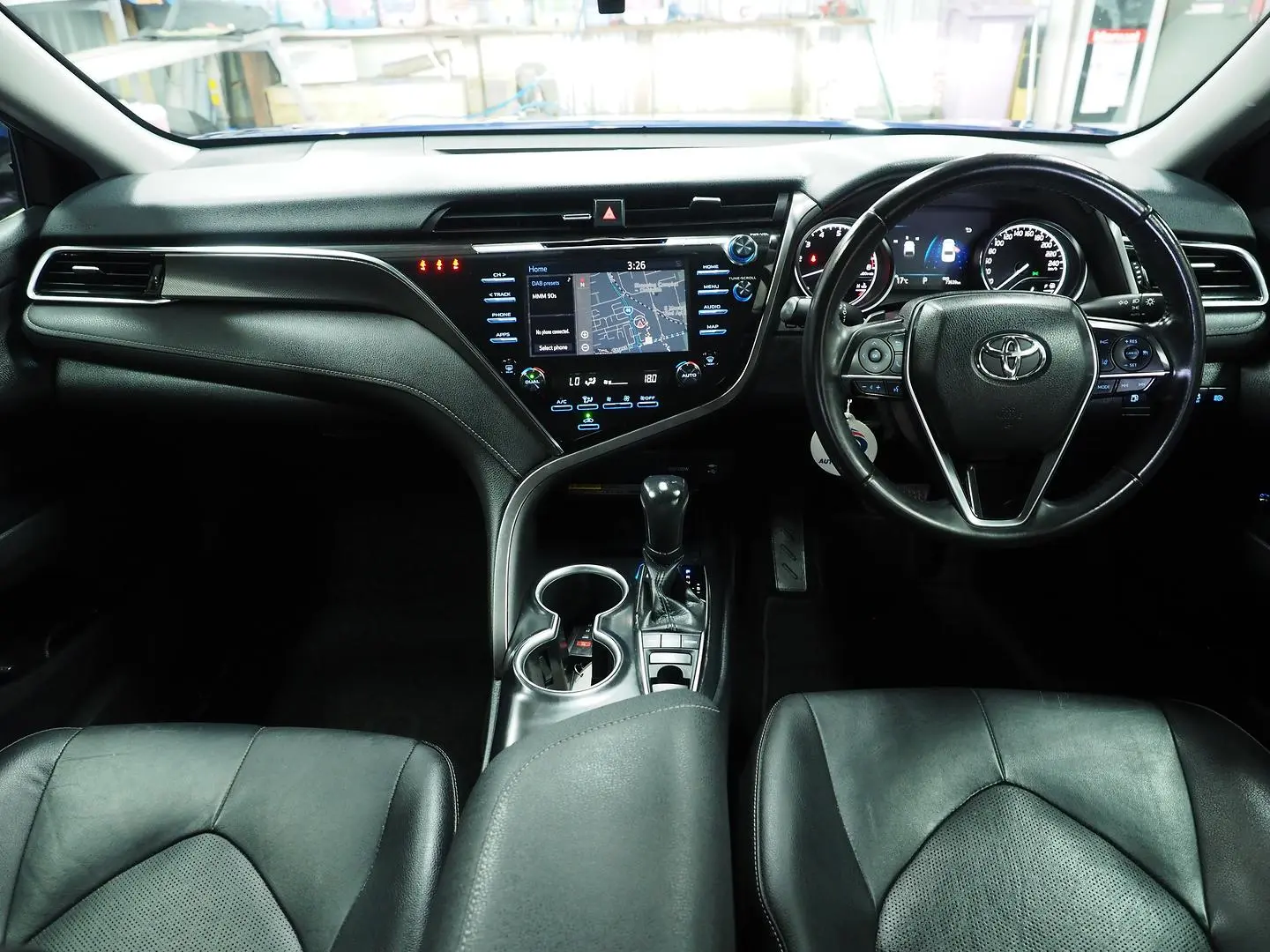 2018 Toyota Camry Gallery Image 19