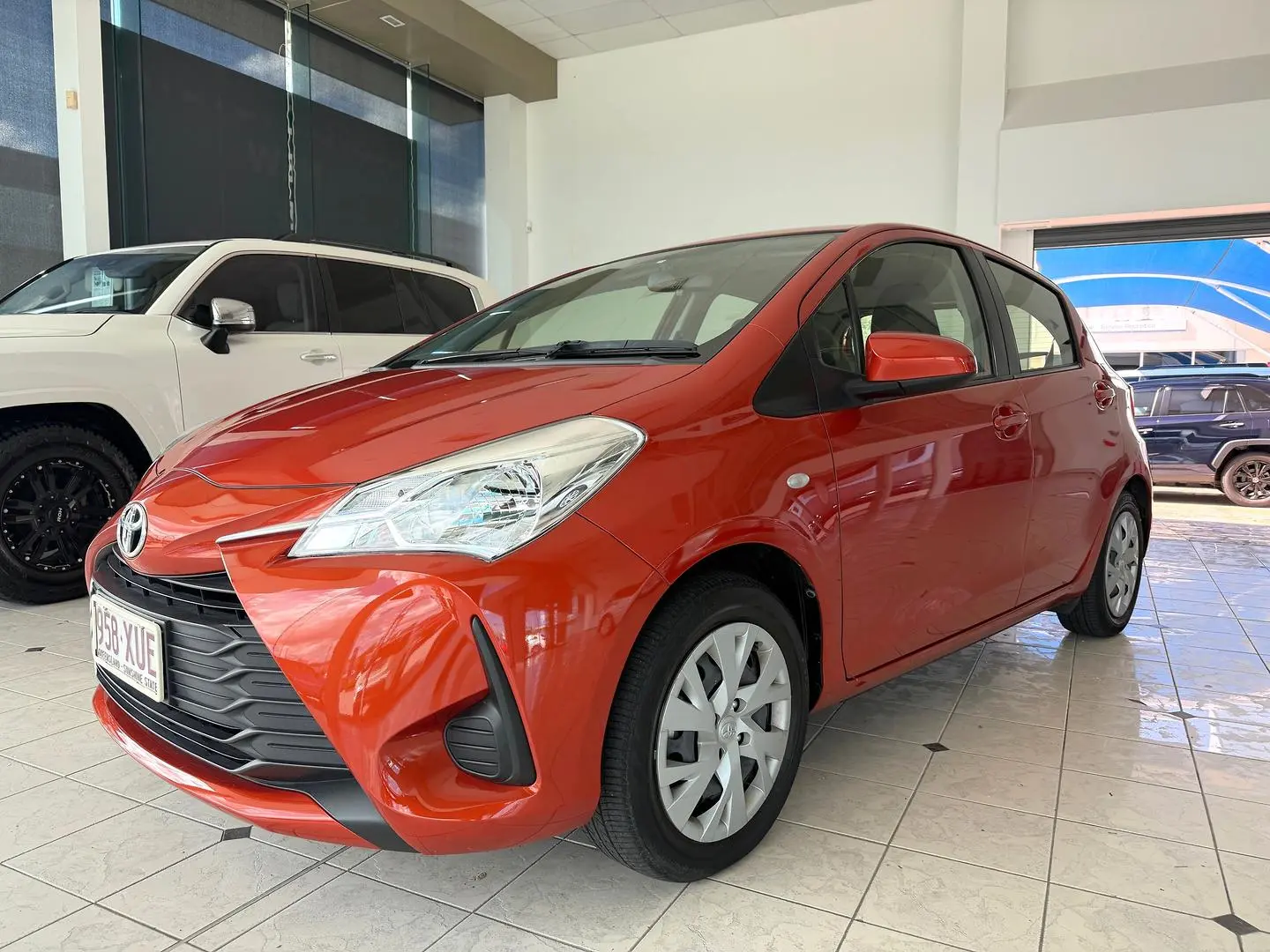 2017 Toyota Yaris Gallery Image 11