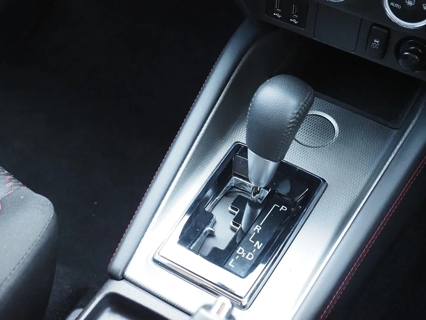 2018 Mitsubishi ASX Gallery Image 17