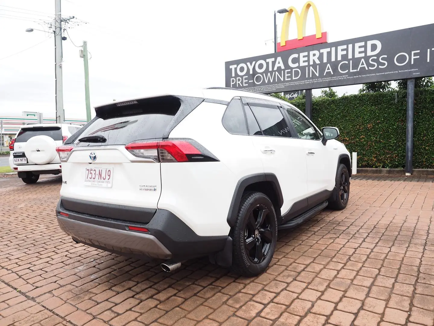 2021 Toyota RAV4 Gallery Image 7