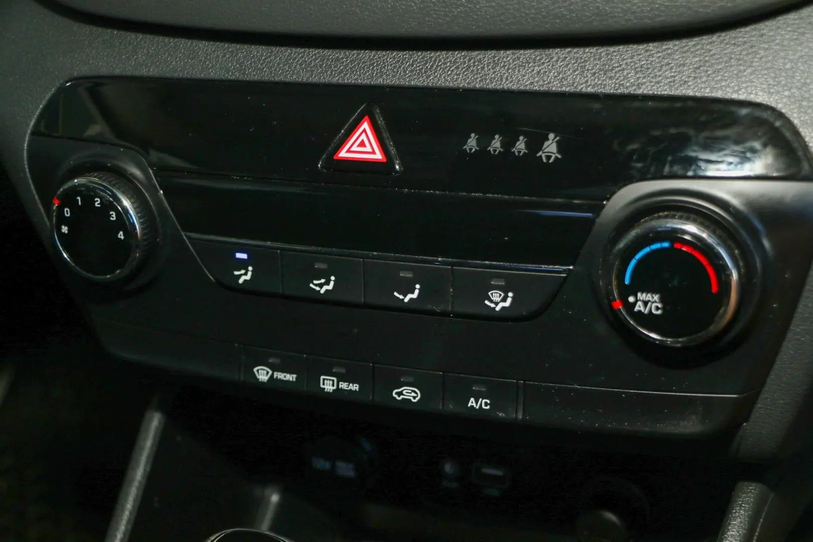 2016 Hyundai Tucson Gallery Image 15