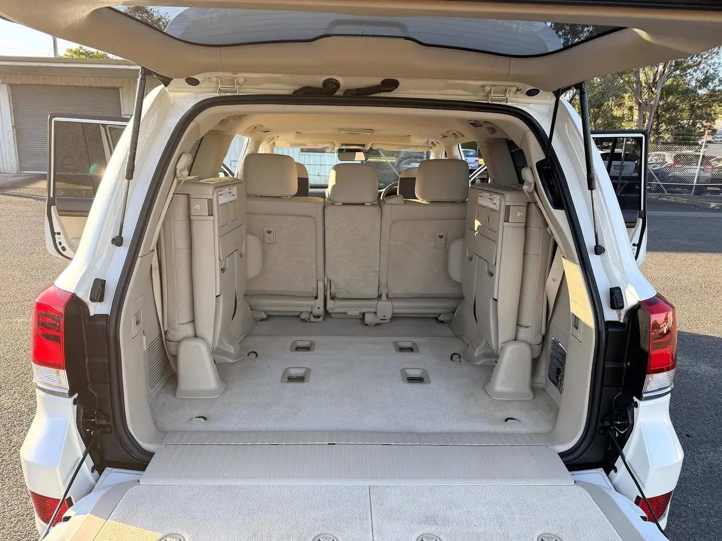 2019 Toyota Landcruiser Gallery Image 5