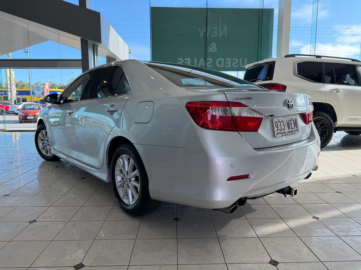 2016 Toyota Aurion Gallery Image 2