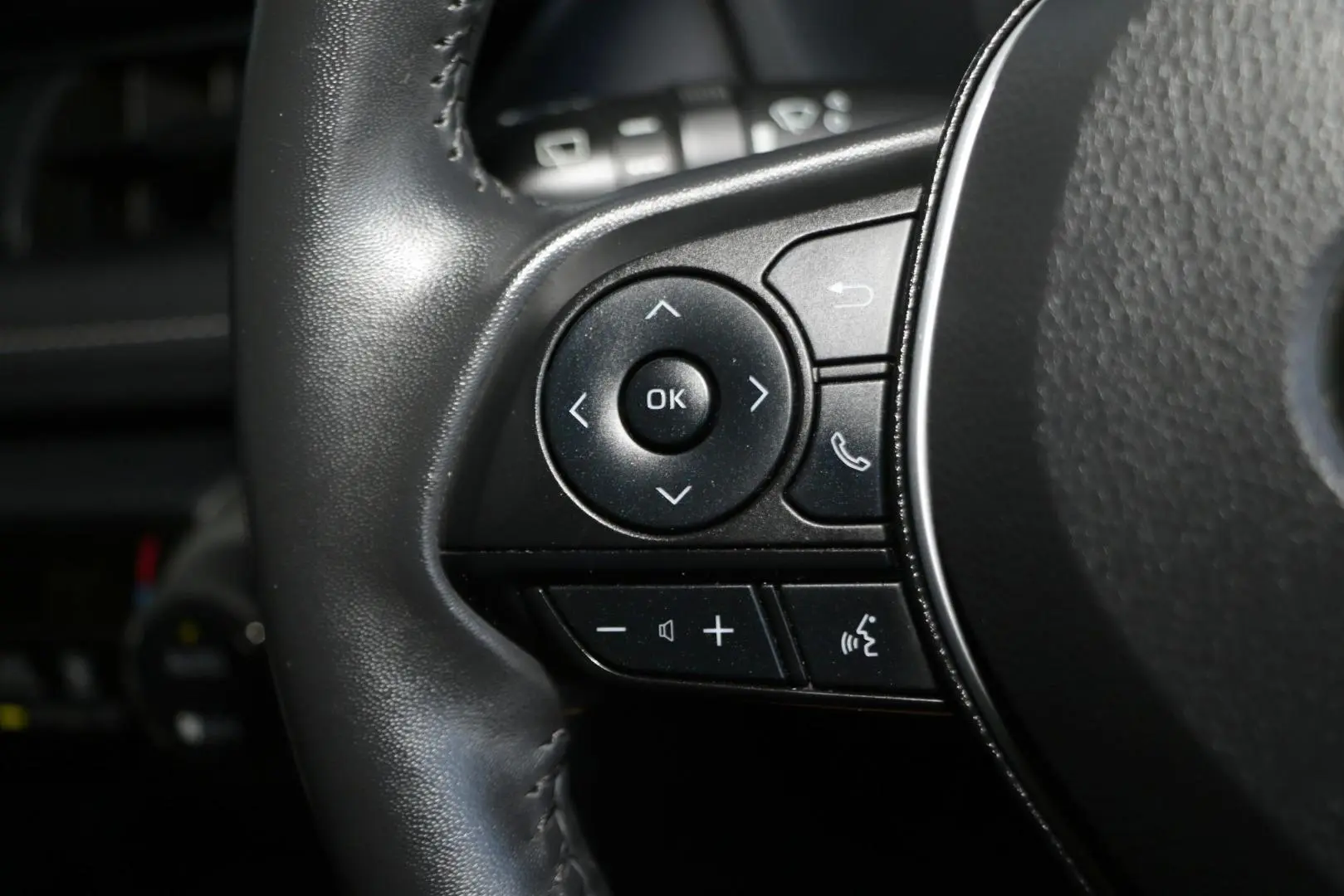 2021 Toyota RAV4 Gallery Image 15