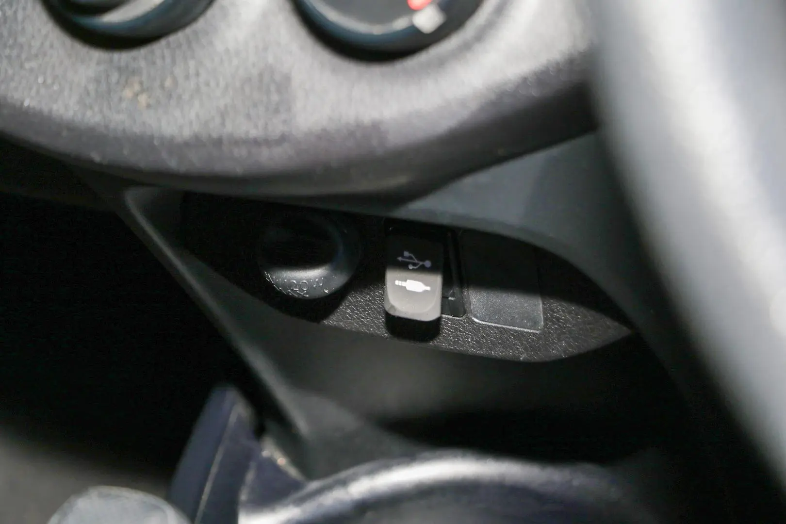 2018 Toyota Yaris Gallery Image 19