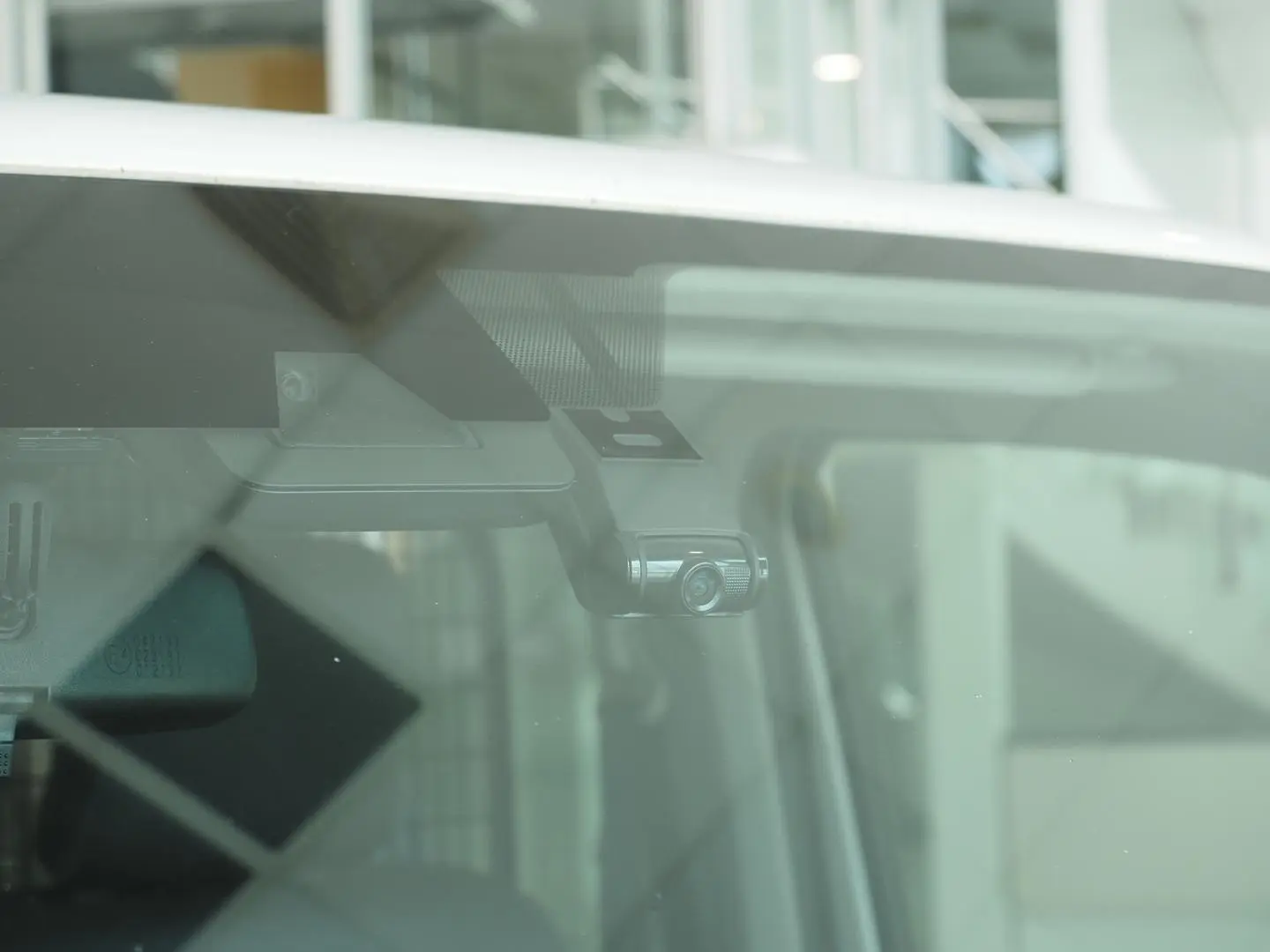 2019 Toyota Hiace Gallery Image 14