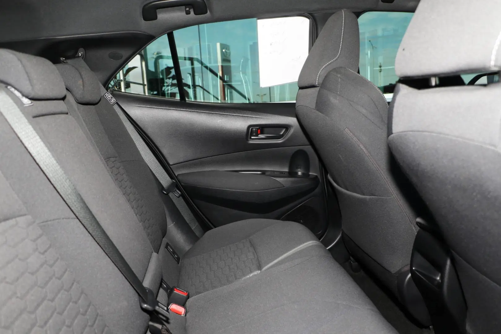 2022 Toyota Corolla Gallery Image 9