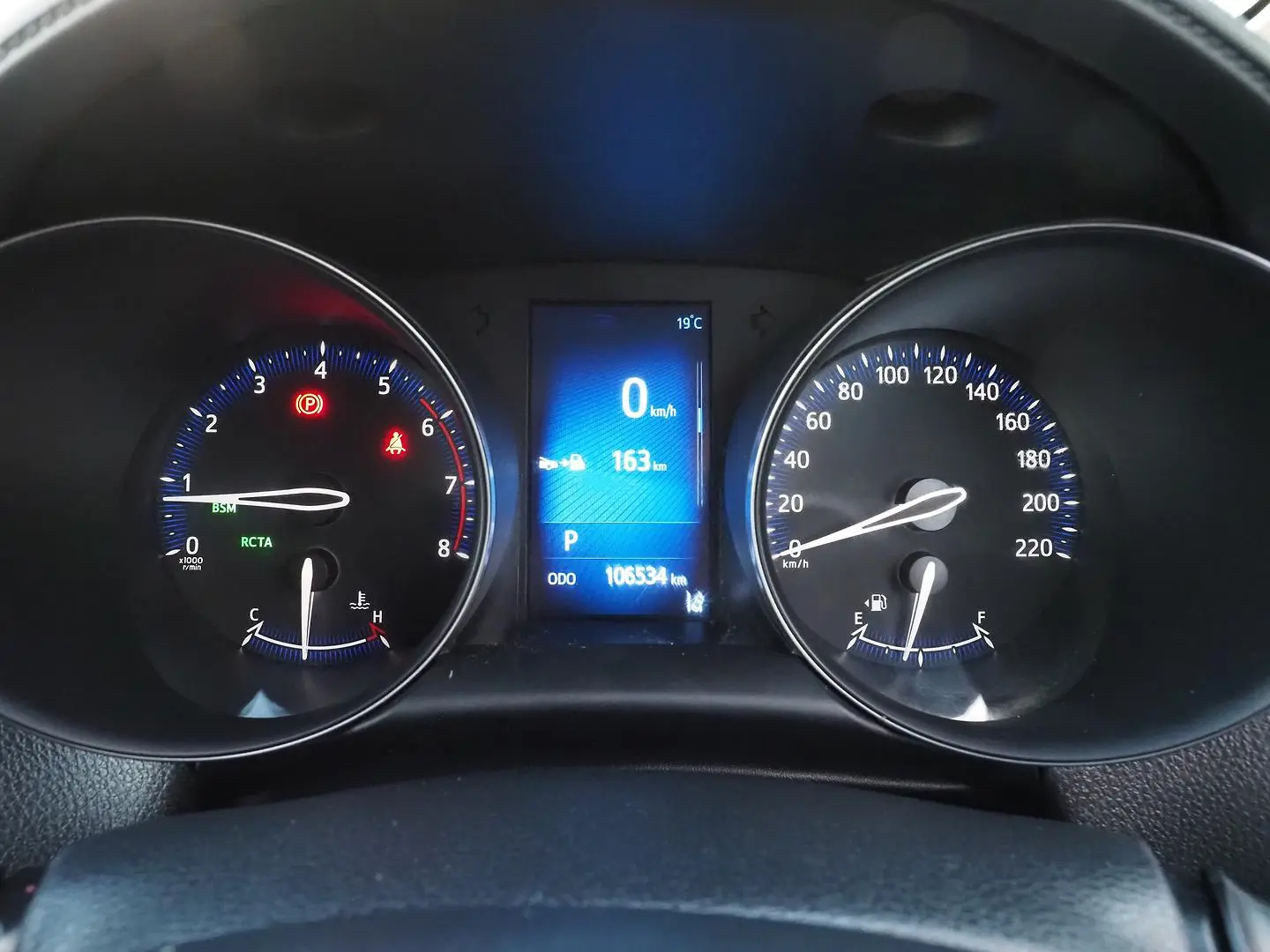 2019 Toyota C-HR Gallery Image 22