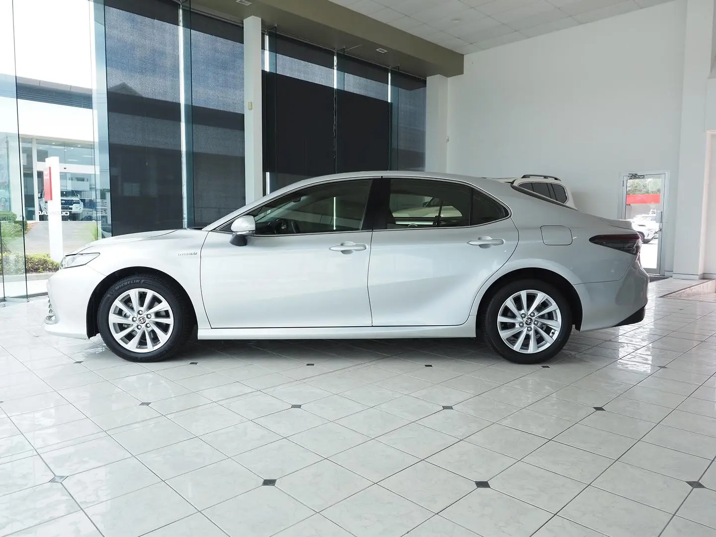 2023 Toyota Camry Gallery Image 9