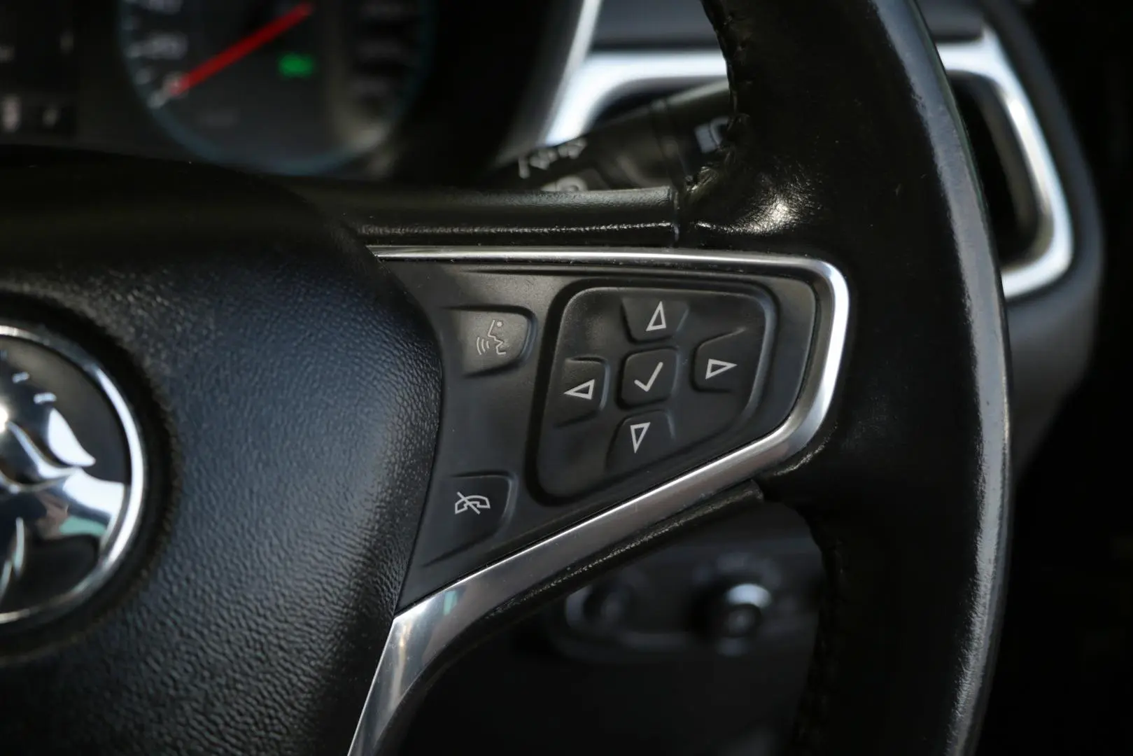 2020 Holden Equinox Gallery Image 13
