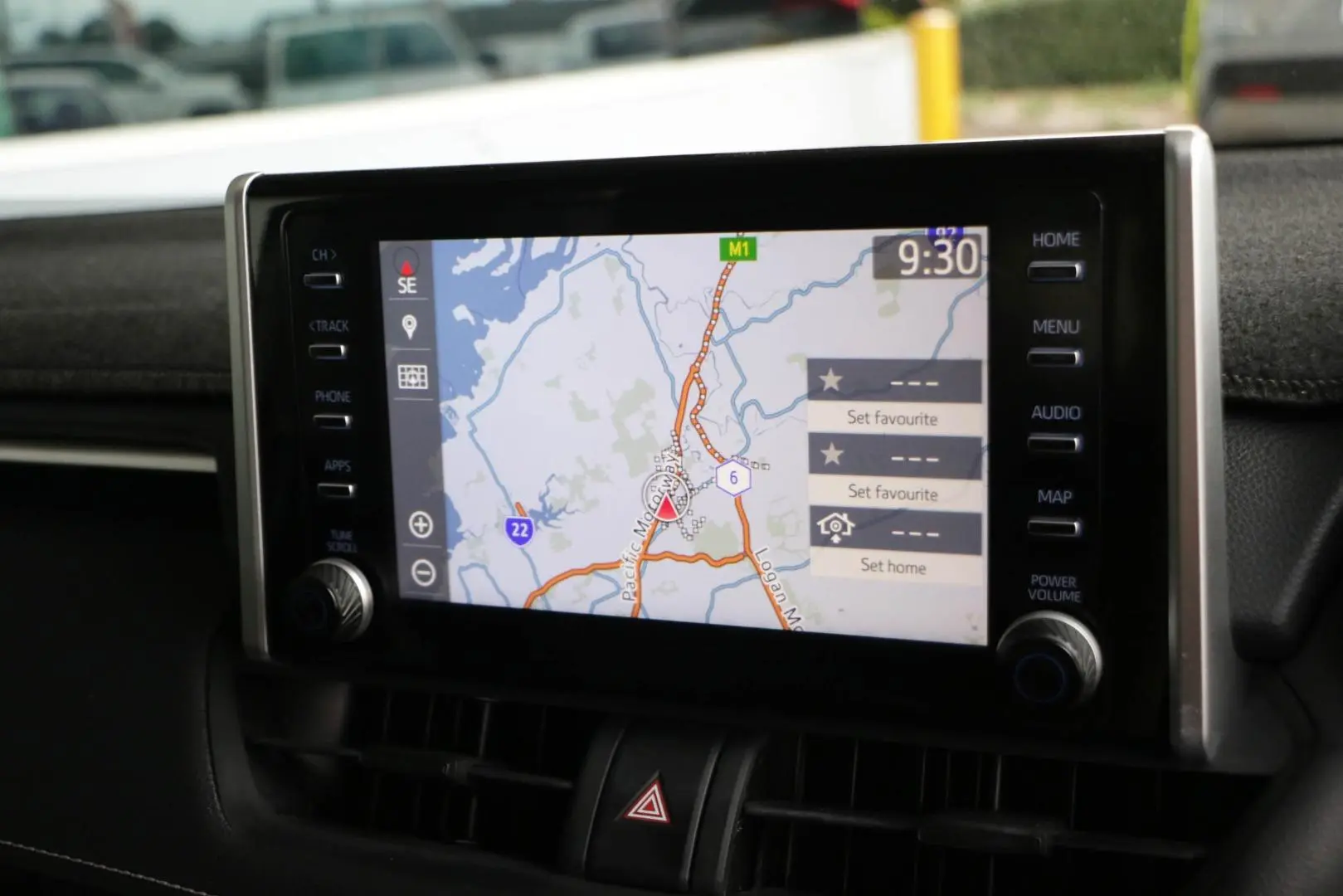2019 Toyota RAV4 Gallery Image 10