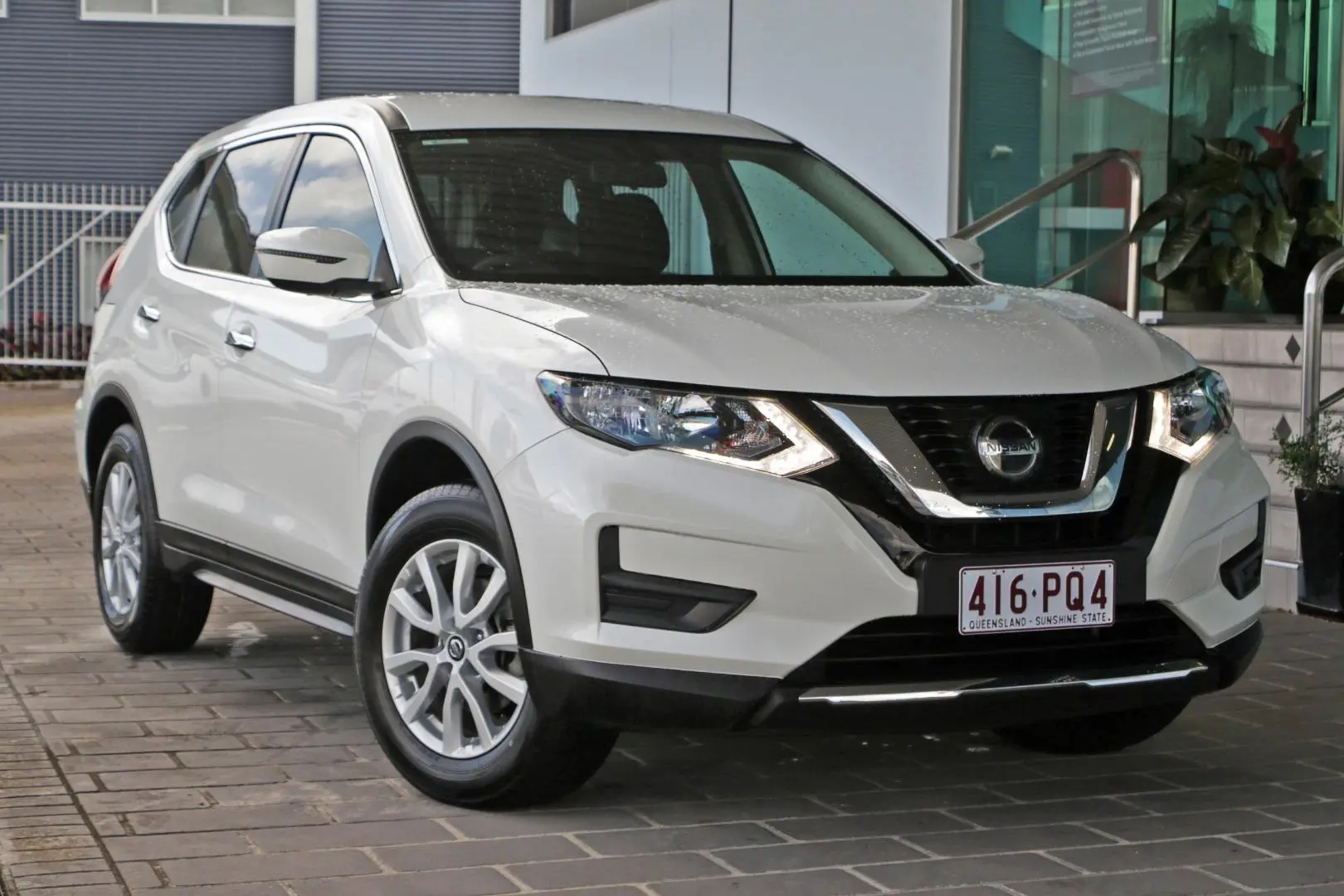 2022 Nissan X-TRAIL Image