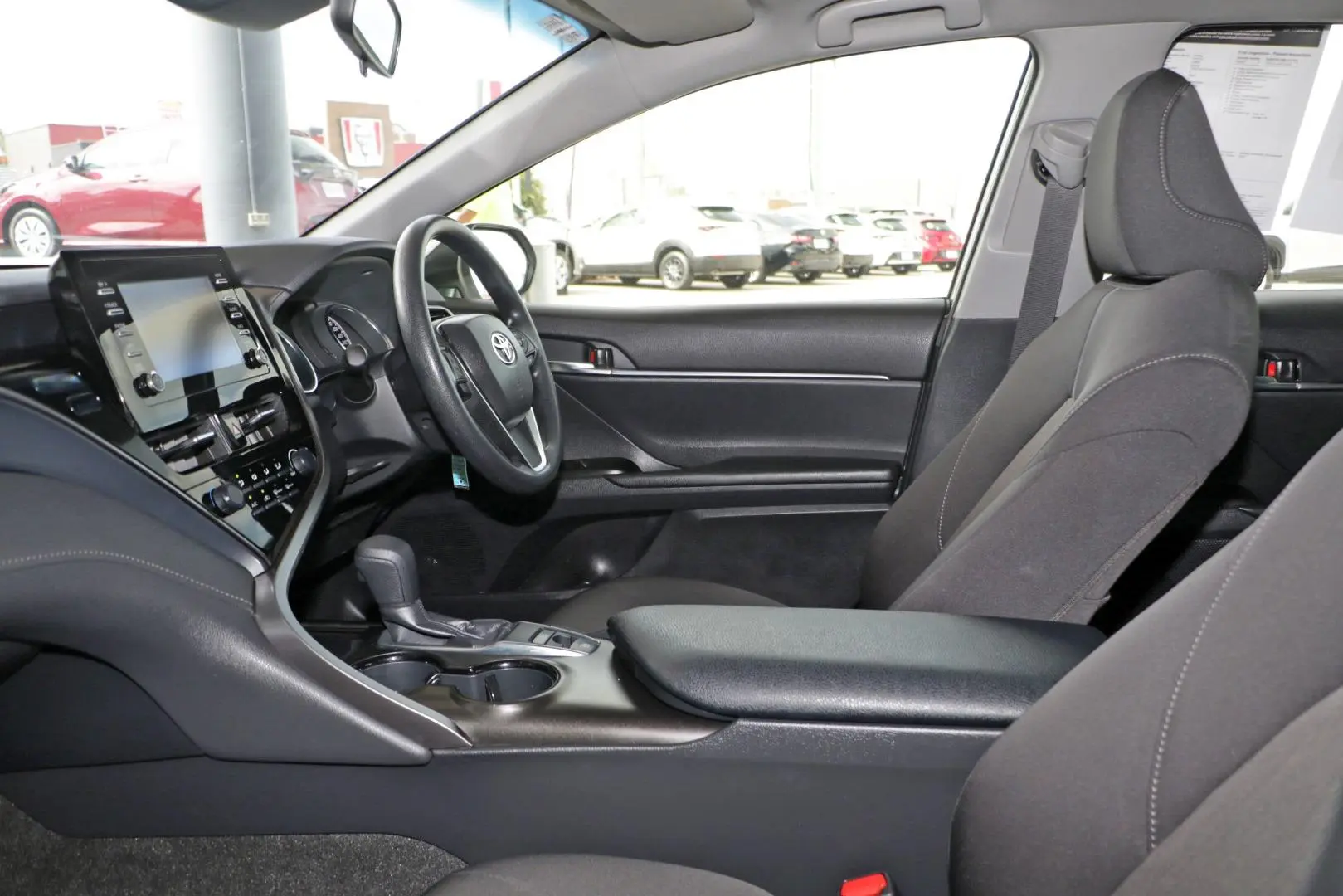 2024 Toyota Camry Gallery Image 8