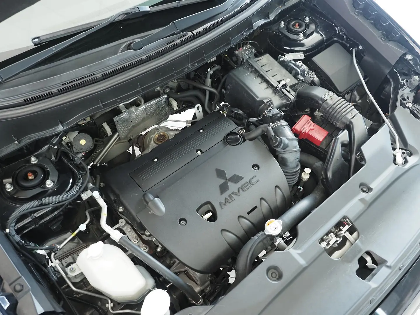 2019 Mitsubishi ASX Gallery Image 3