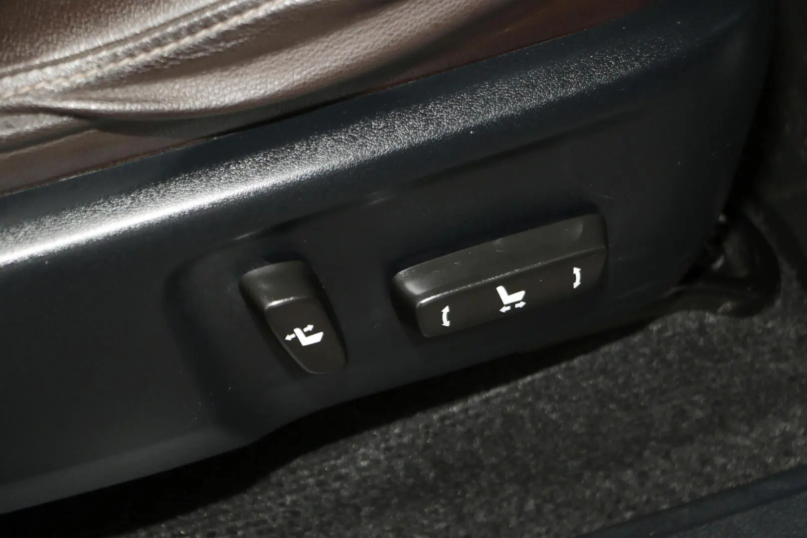 2015 Toyota Fortuner Gallery Image 14