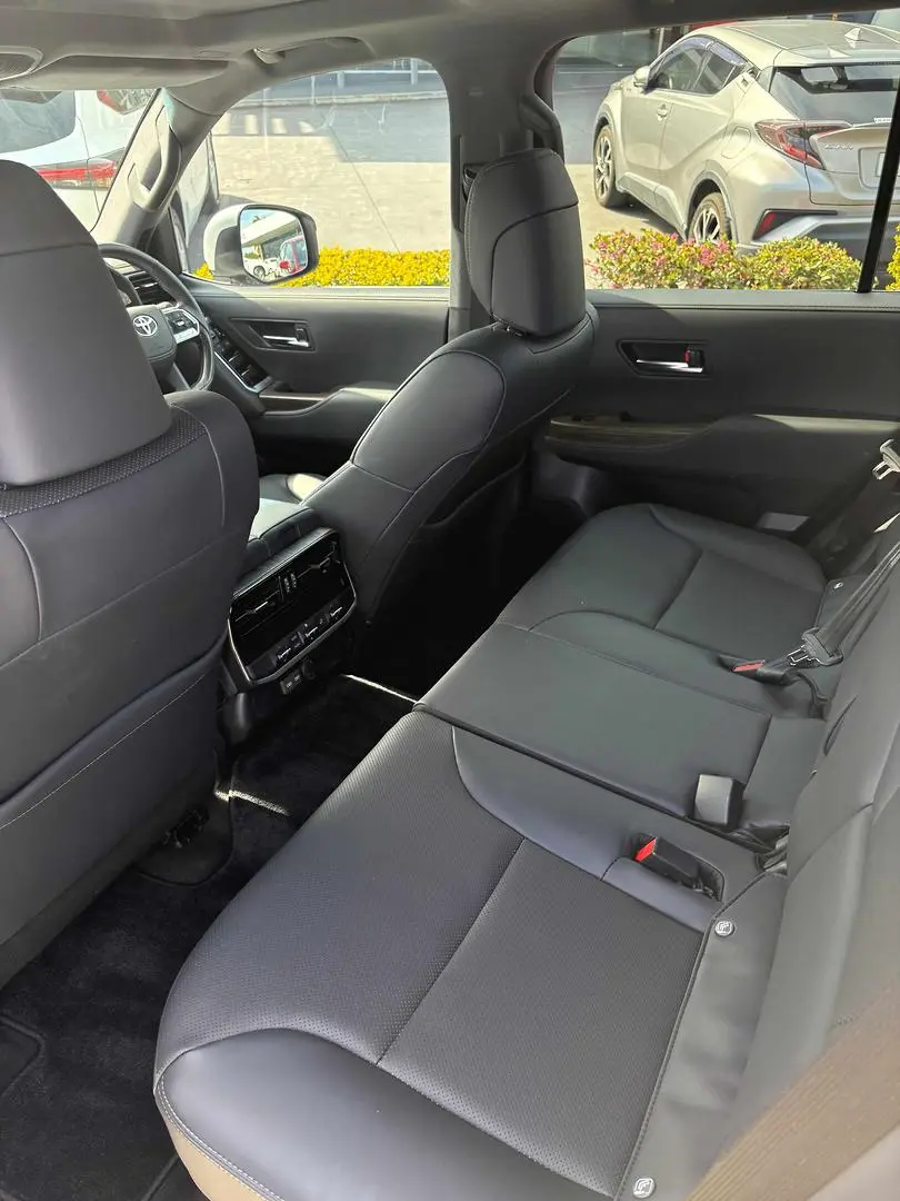 2024 Toyota Landcruiser Gallery Image 4