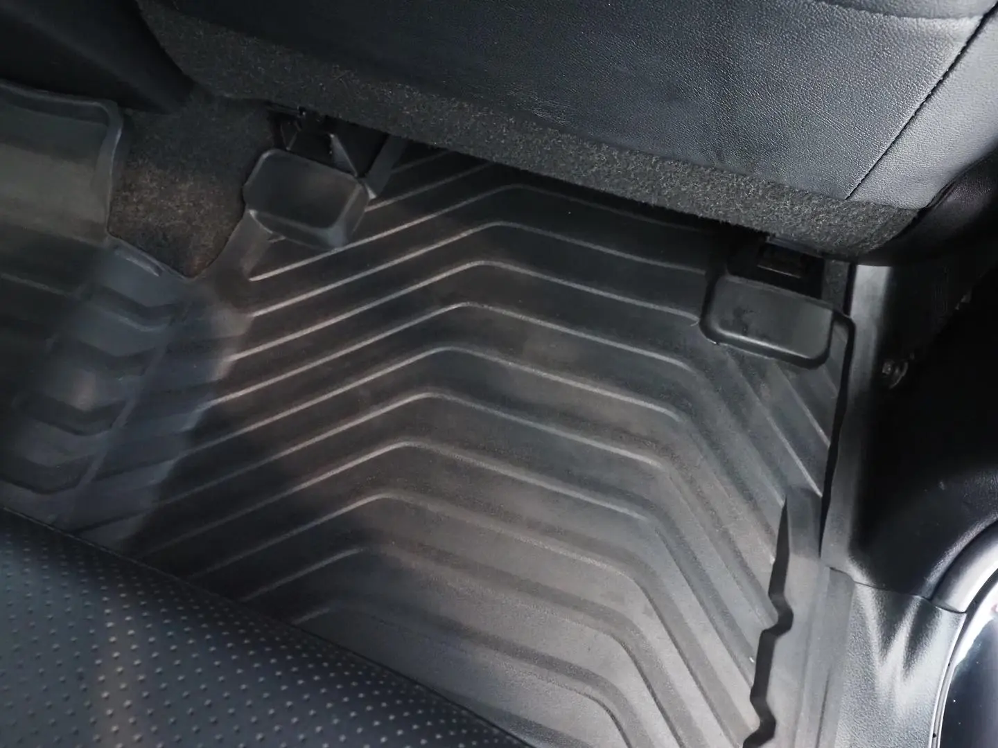 2022 Toyota Hilux Gallery Image 15