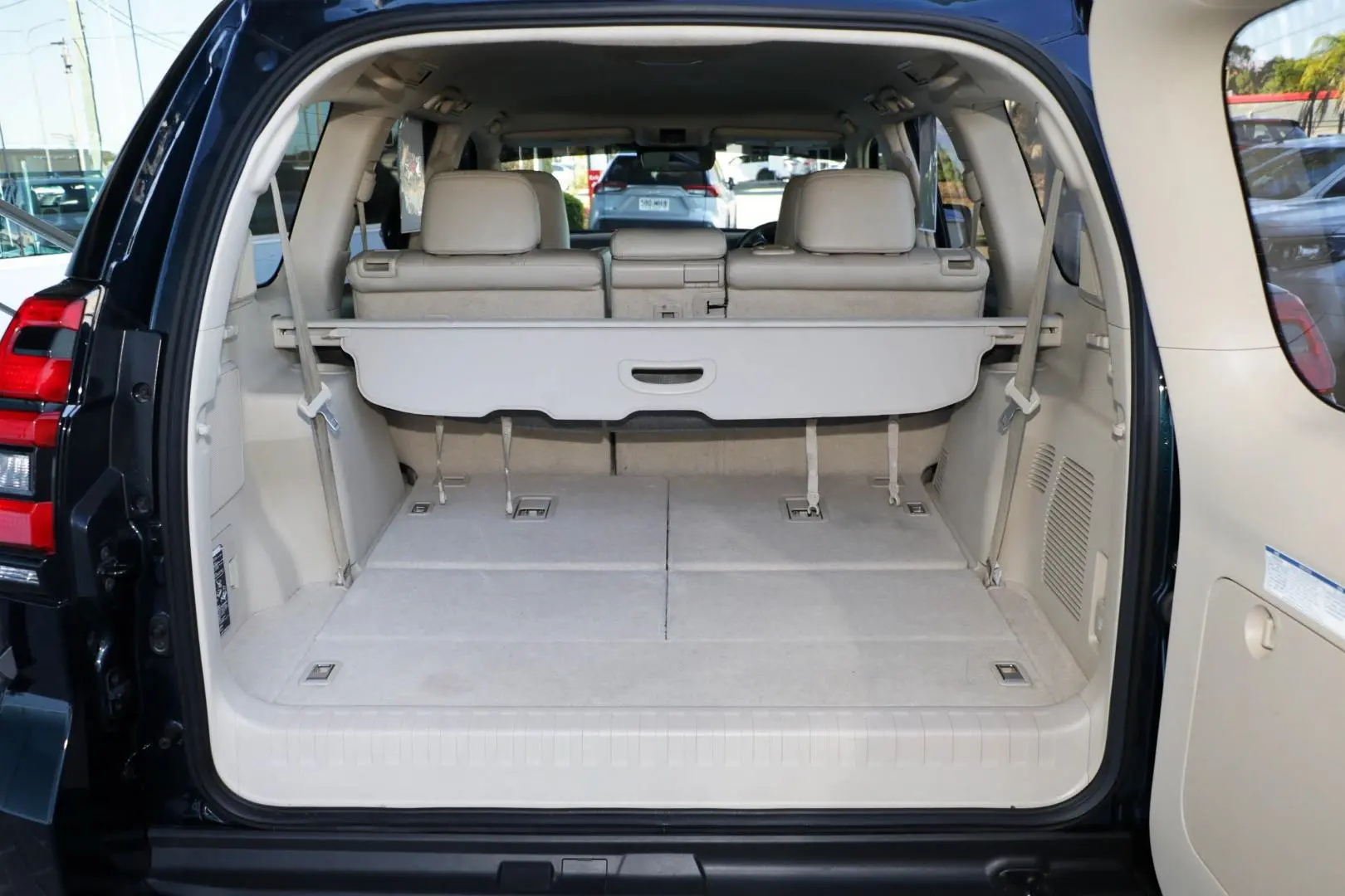 2021 Toyota Landcruiser Prado Gallery Image 20