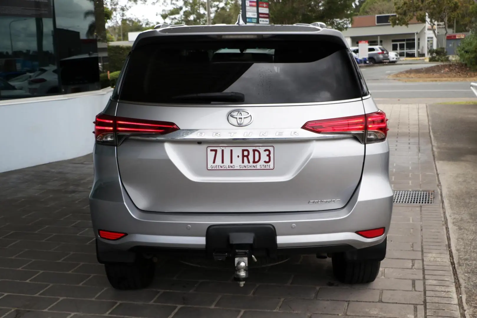 2015 Toyota Fortuner Gallery Image 4