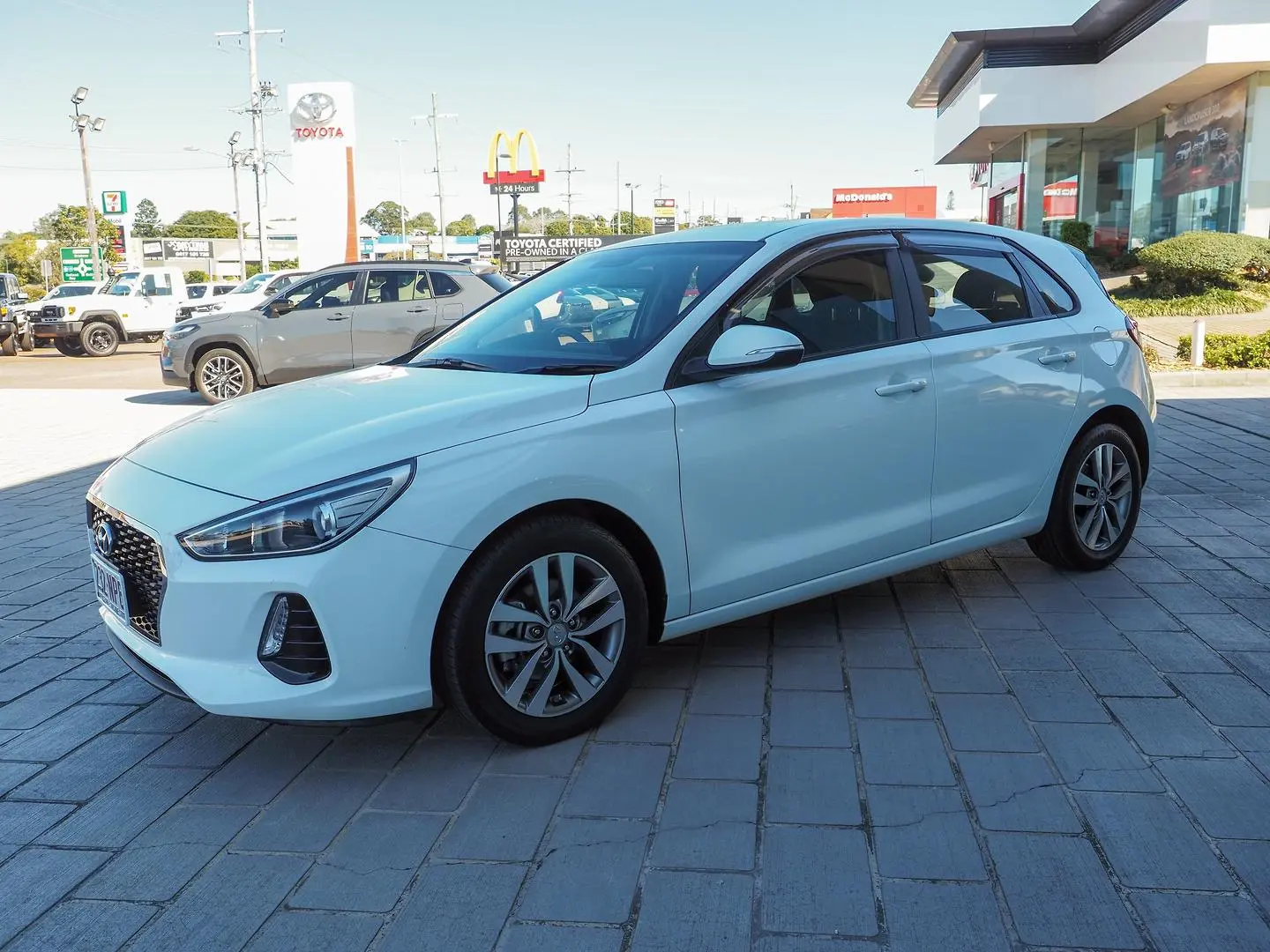 2018 Hyundai i30 Gallery Image 5