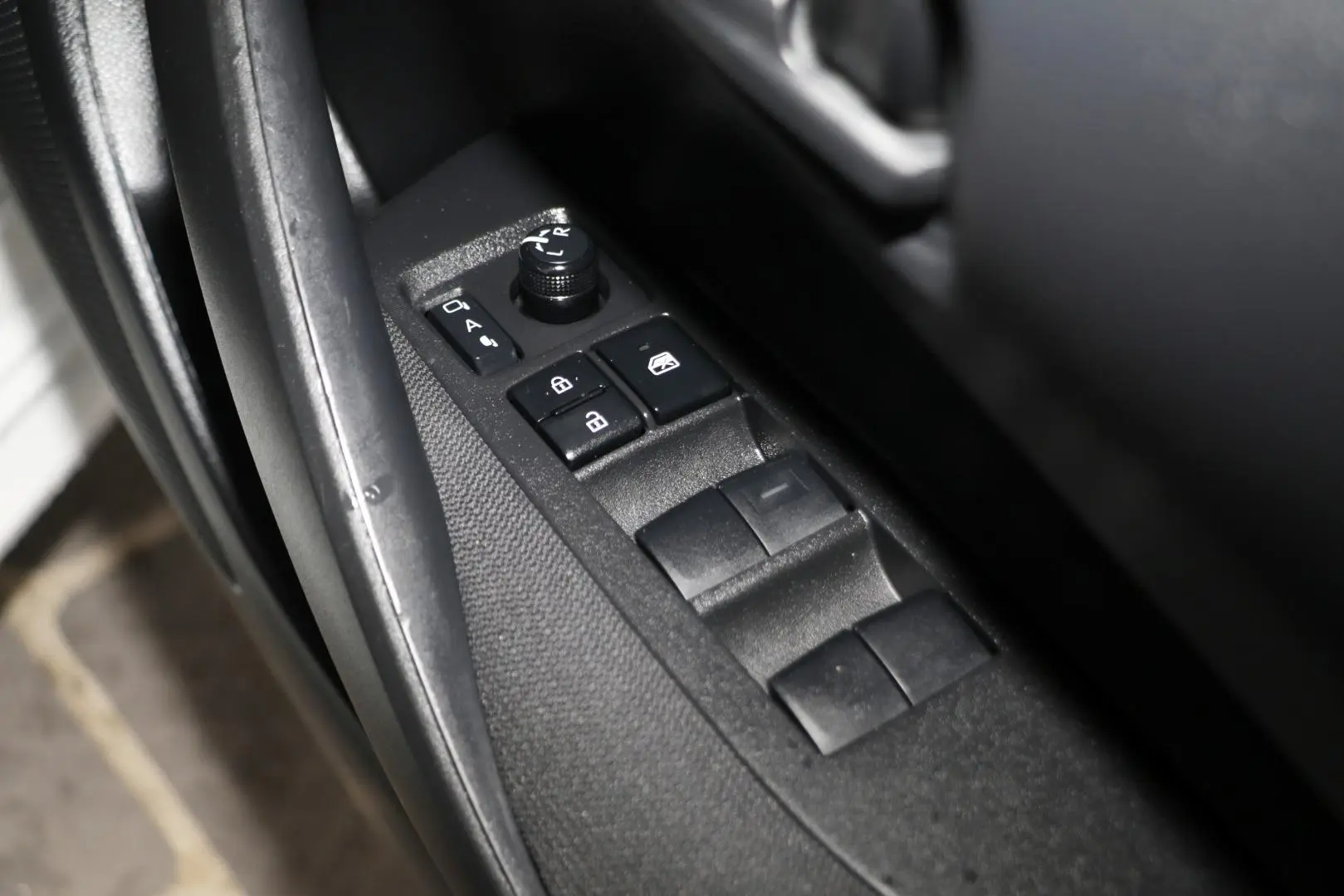 2024 Toyota Corolla Gallery Image 16