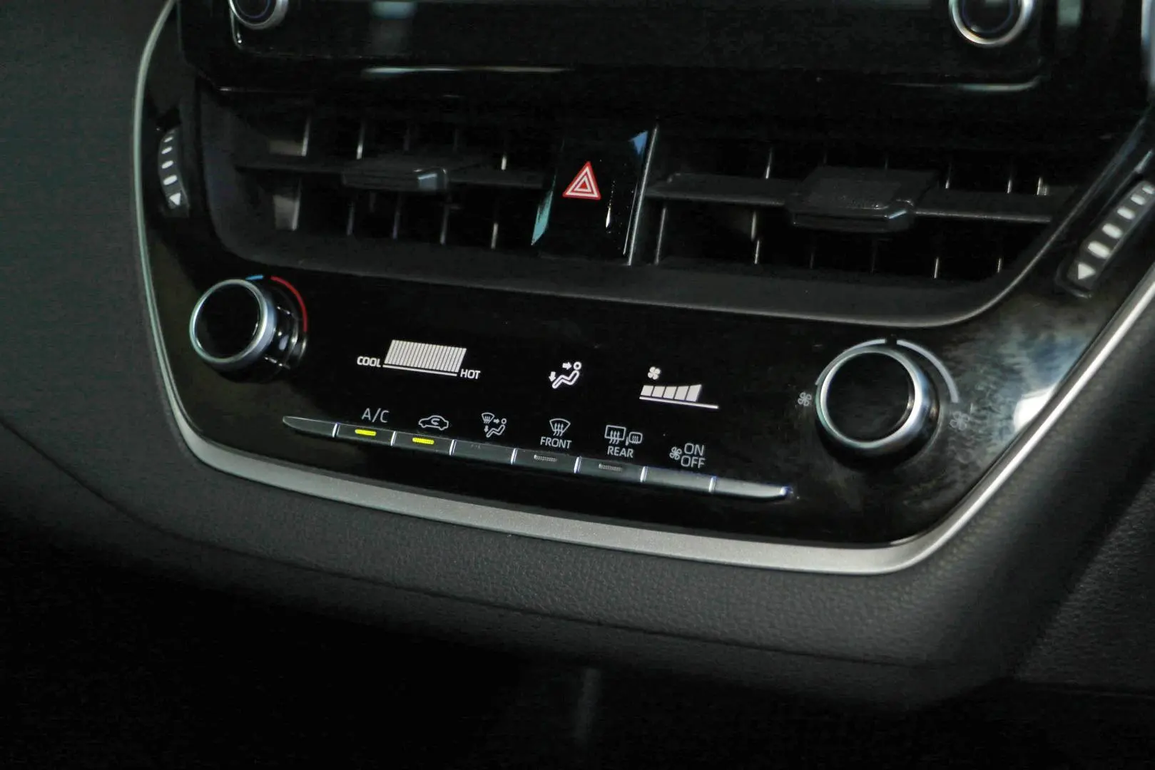 2022 Toyota Corolla Gallery Image 15