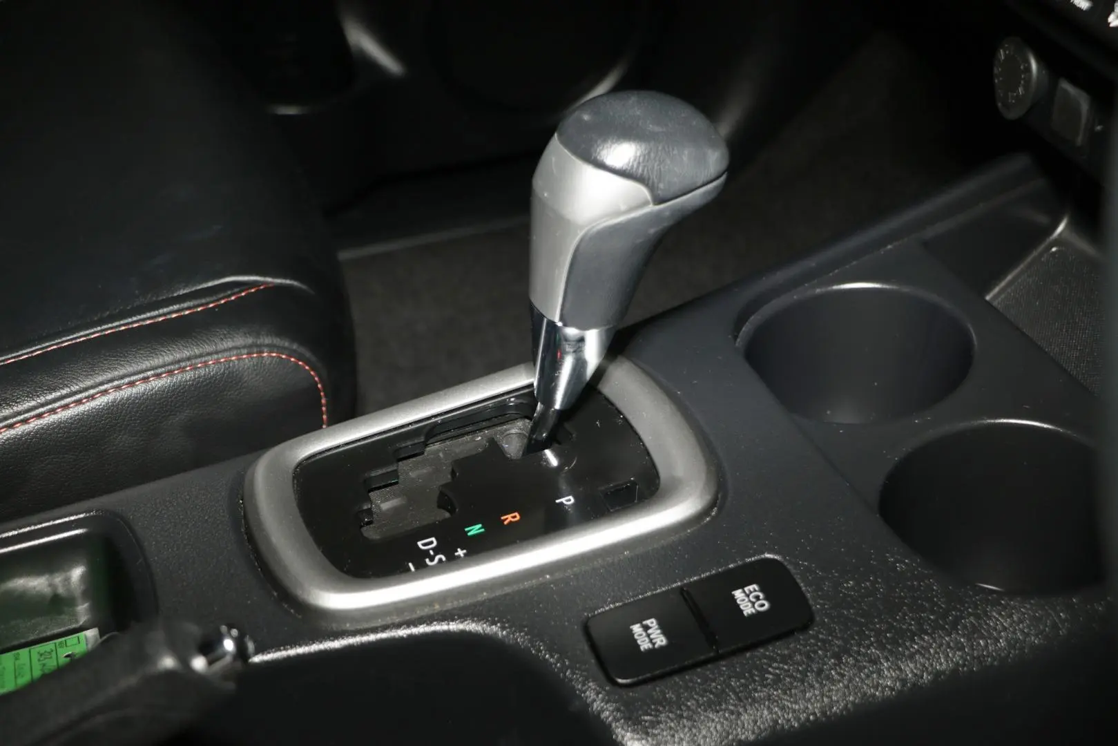 2021 Toyota Hilux Gallery Image 13