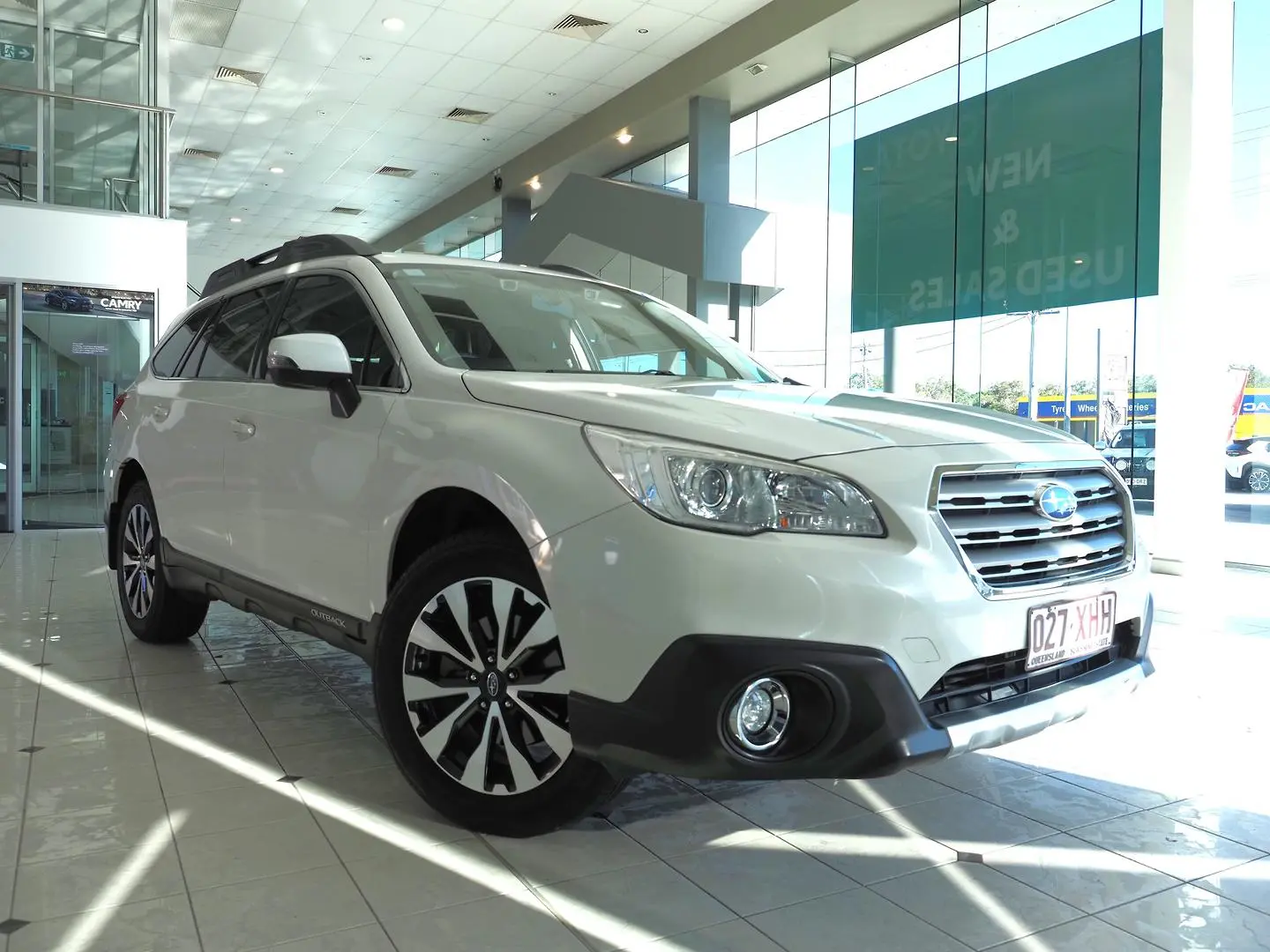 2017 Subaru Outback Gallery Image 1