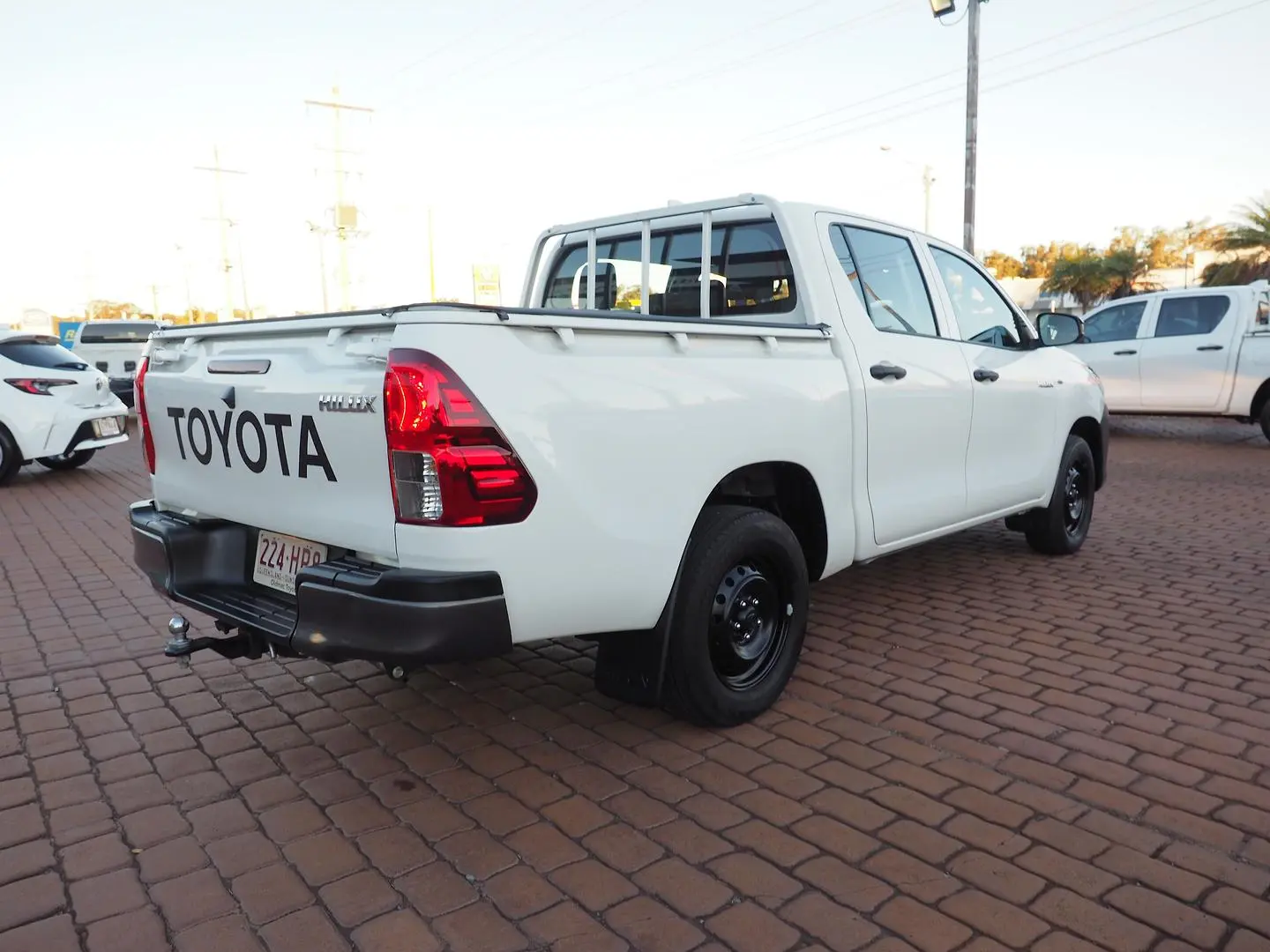 2023 Toyota Hilux Gallery Image 7