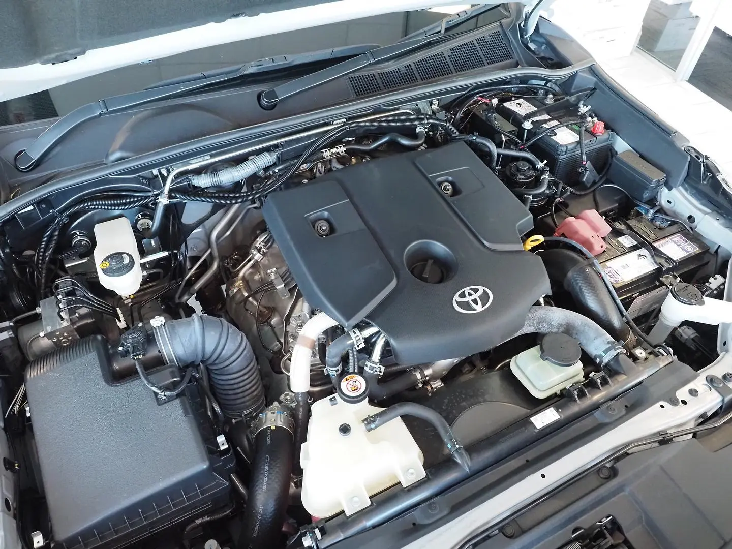 2023 Toyota Hilux Gallery Image 5