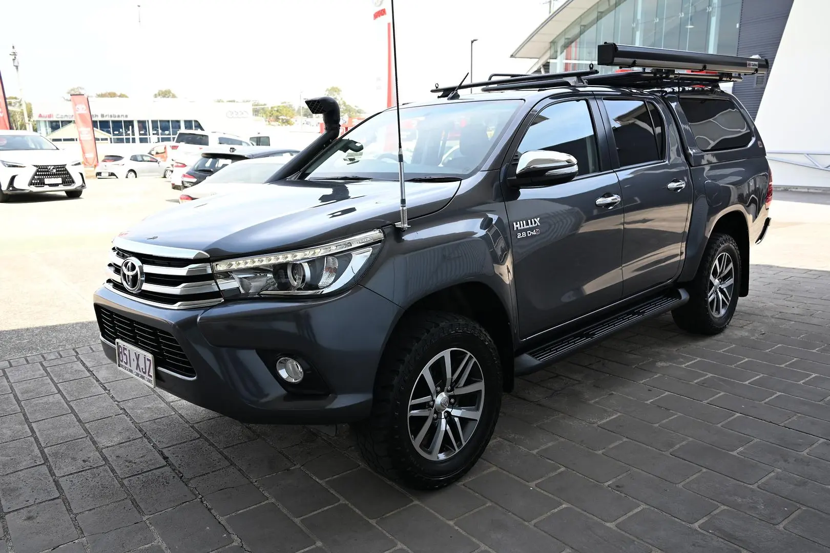 2017 Toyota Hilux Gallery Image 5