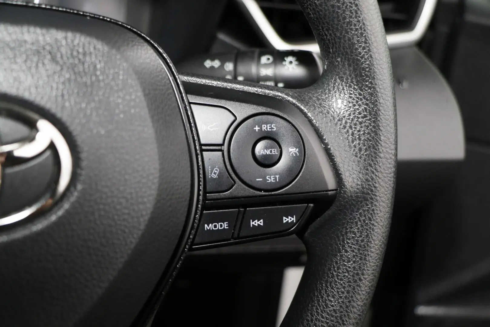 2022 Toyota Corolla Gallery Image 16