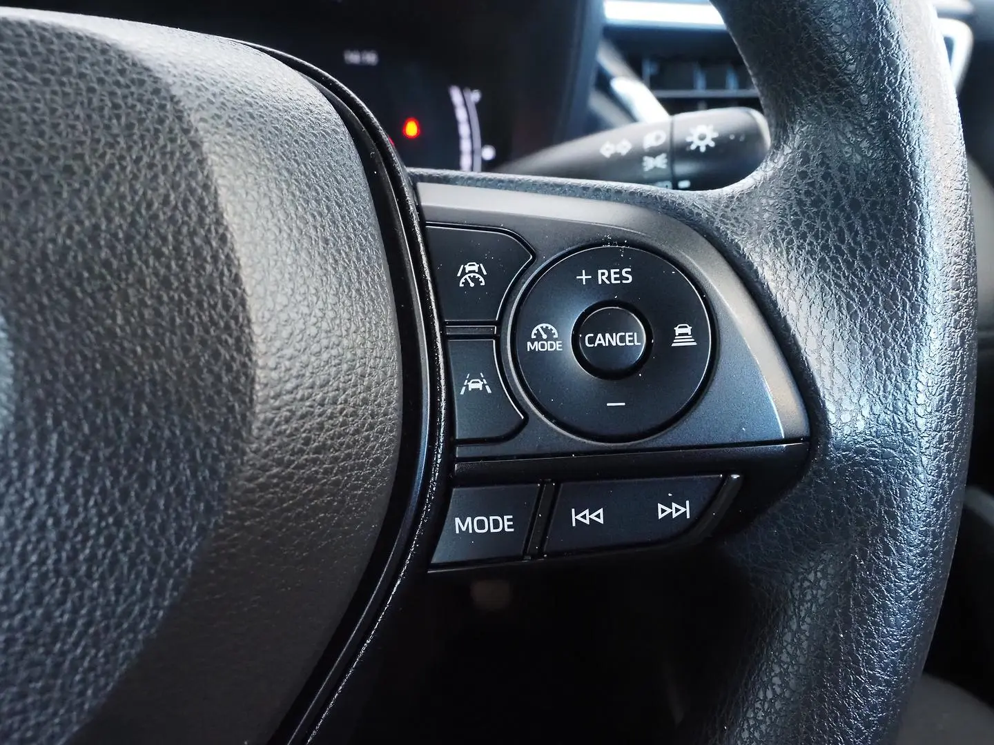 2024 Toyota Corolla Cross Gallery Image 17