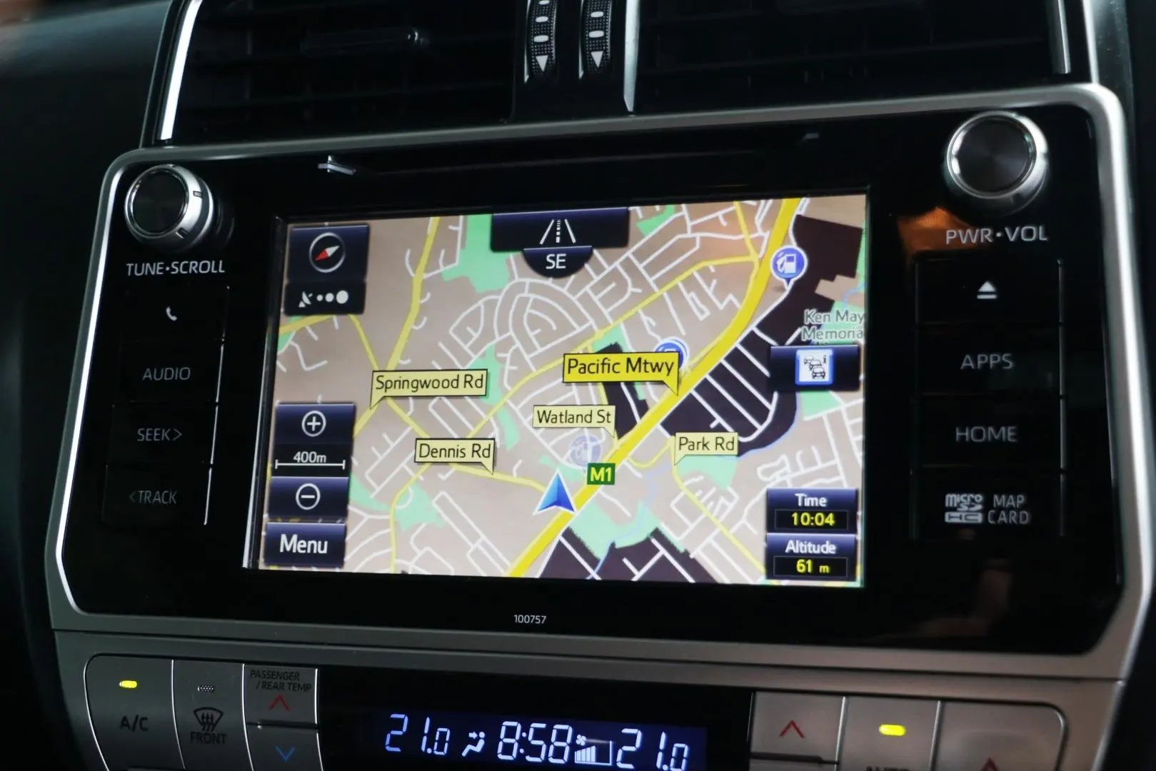 2018 Toyota Landcruiser Prado Gallery Image 10