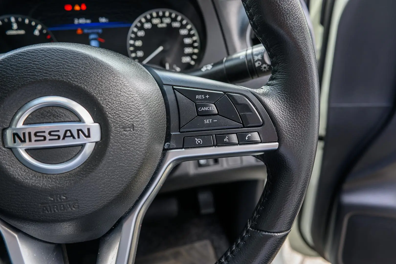2022 Nissan Navara Gallery Image 21