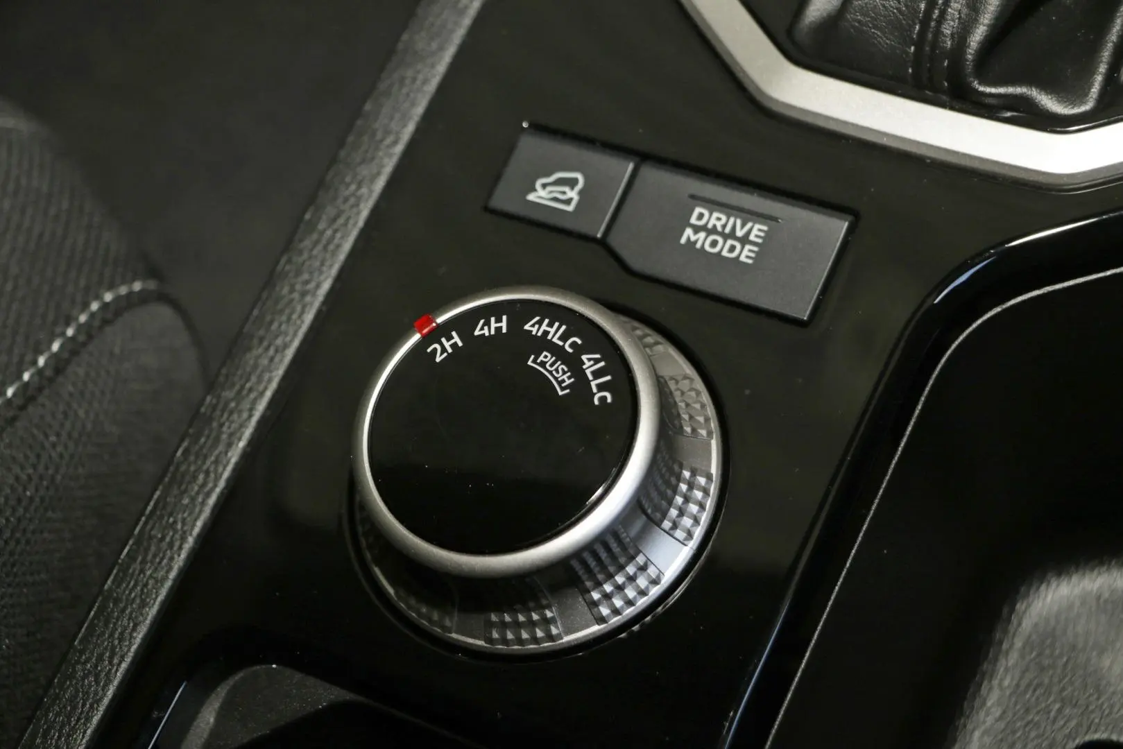 2024 Mitsubishi Triton Gallery Image 14