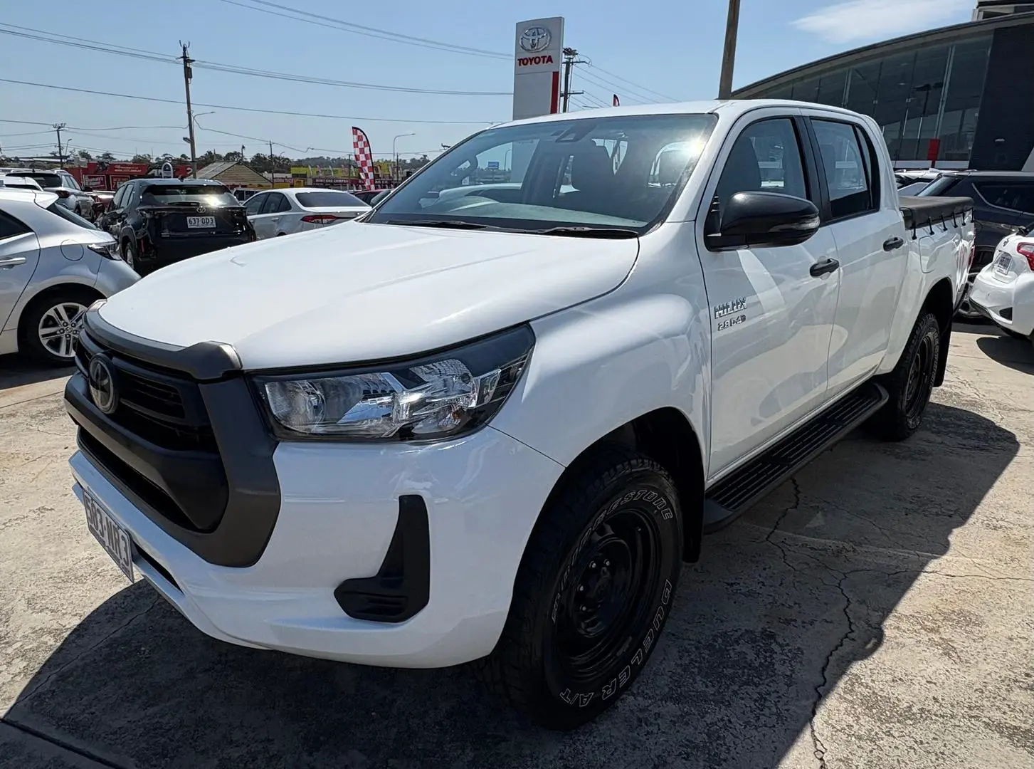 2022 Toyota Hilux Gallery Image 6