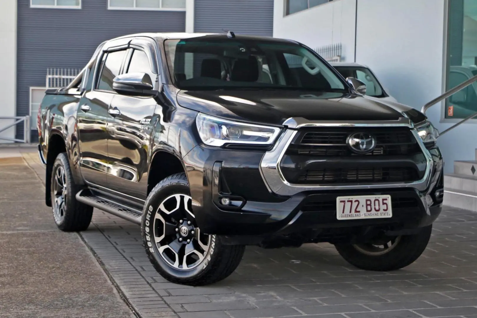 2021 Toyota Hilux Gallery Image 3