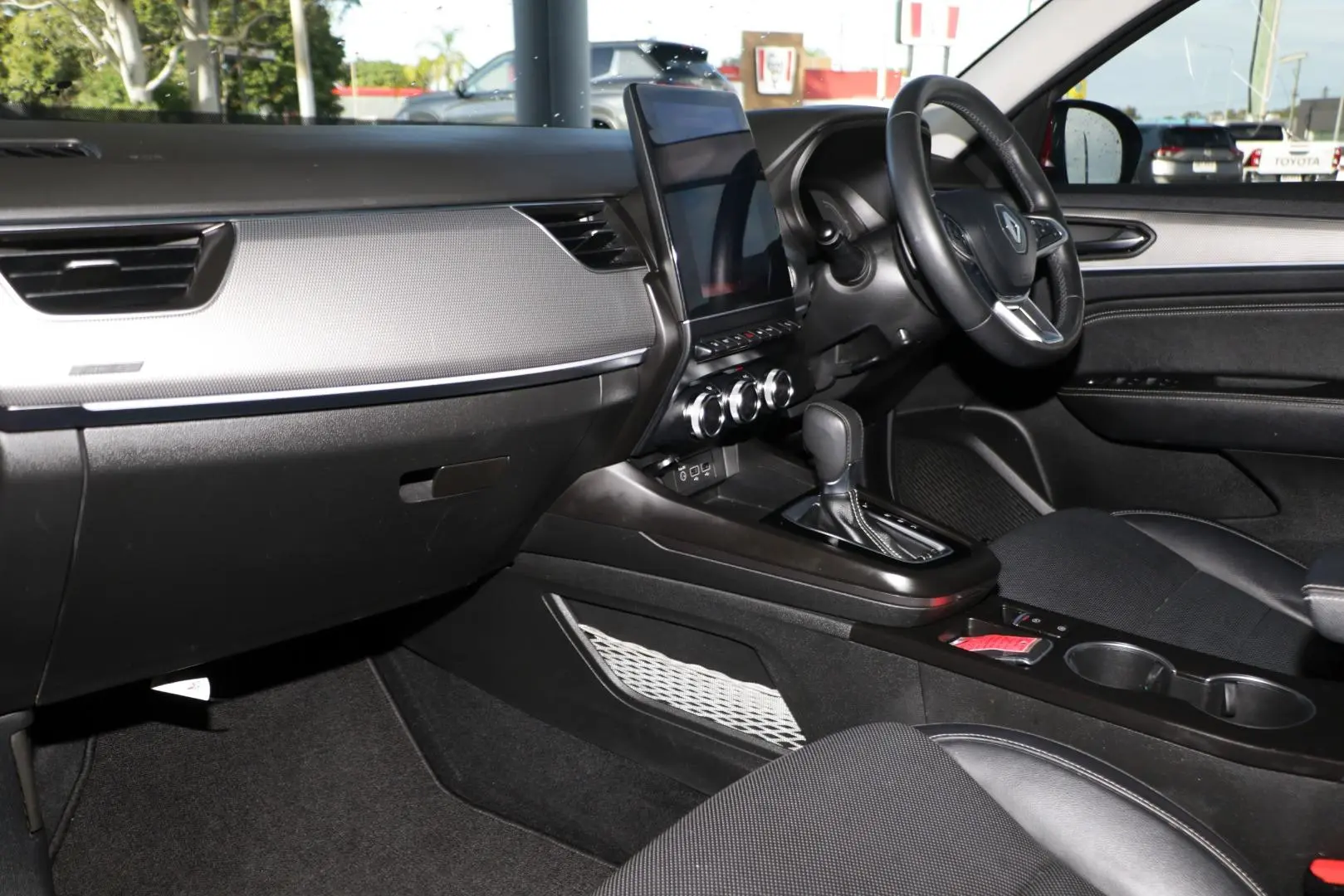 2021 Renault Arkana Gallery Image 6