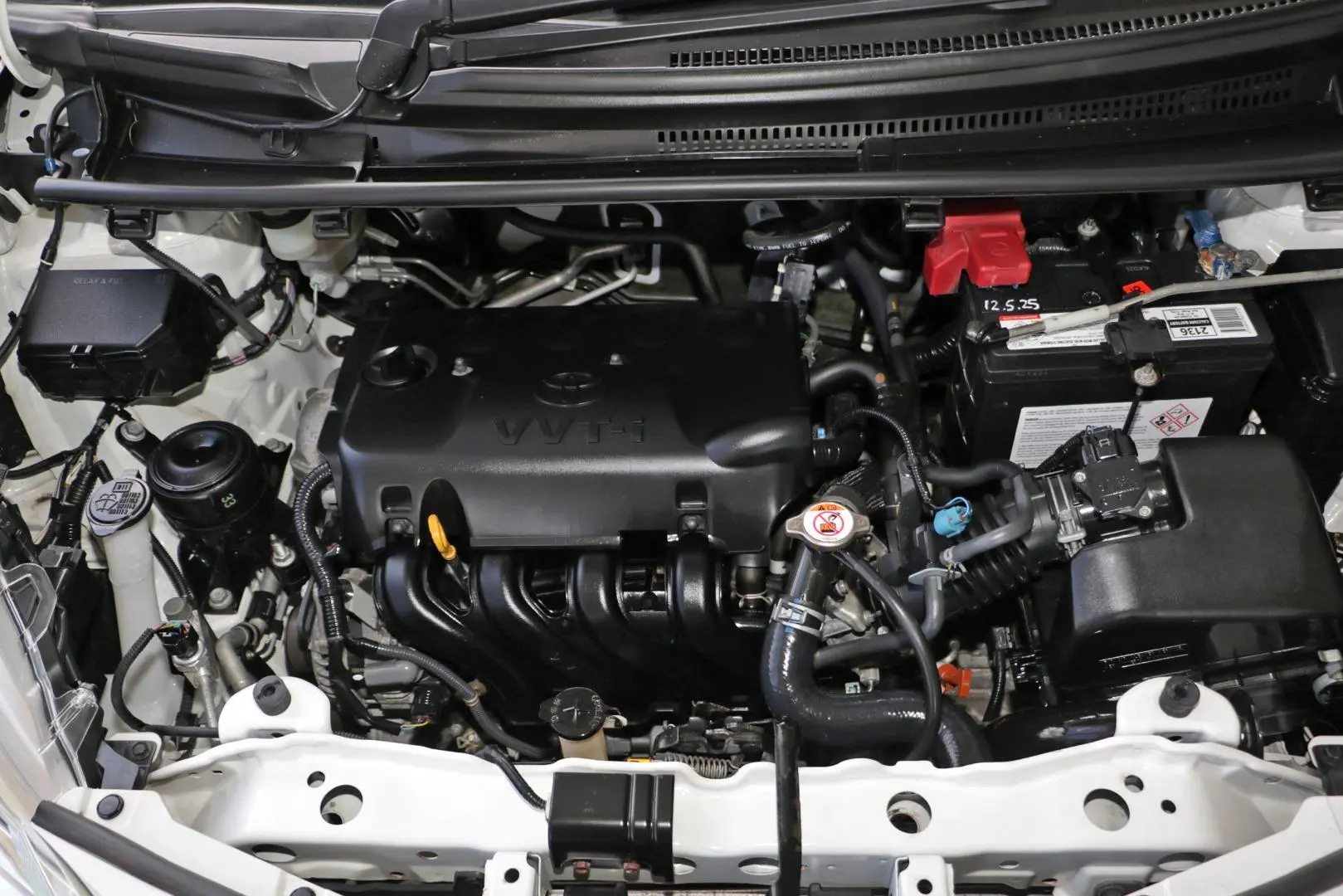 2019 Toyota Yaris Gallery Image 20
