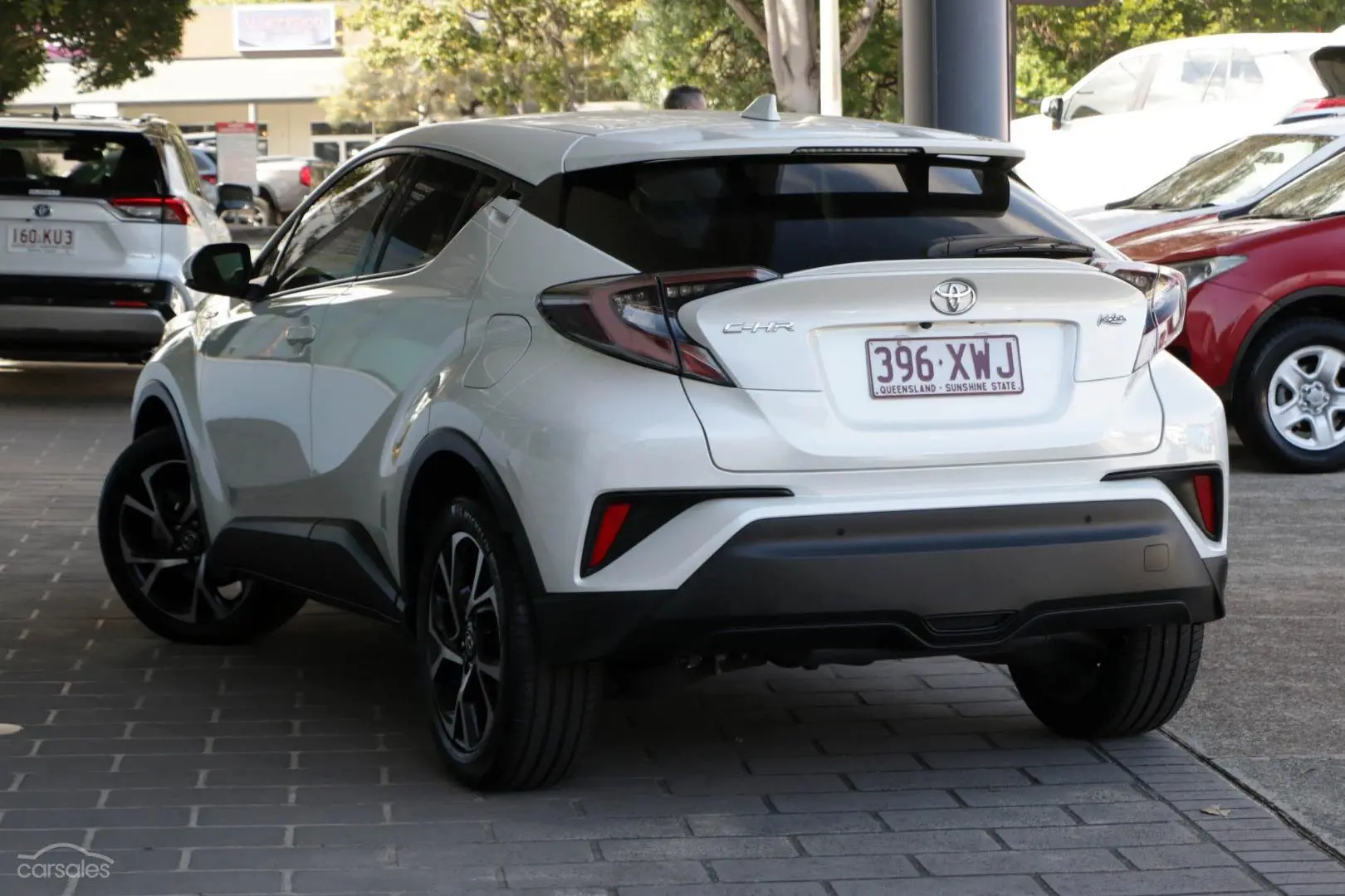 2018 Toyota C-HR Image 4