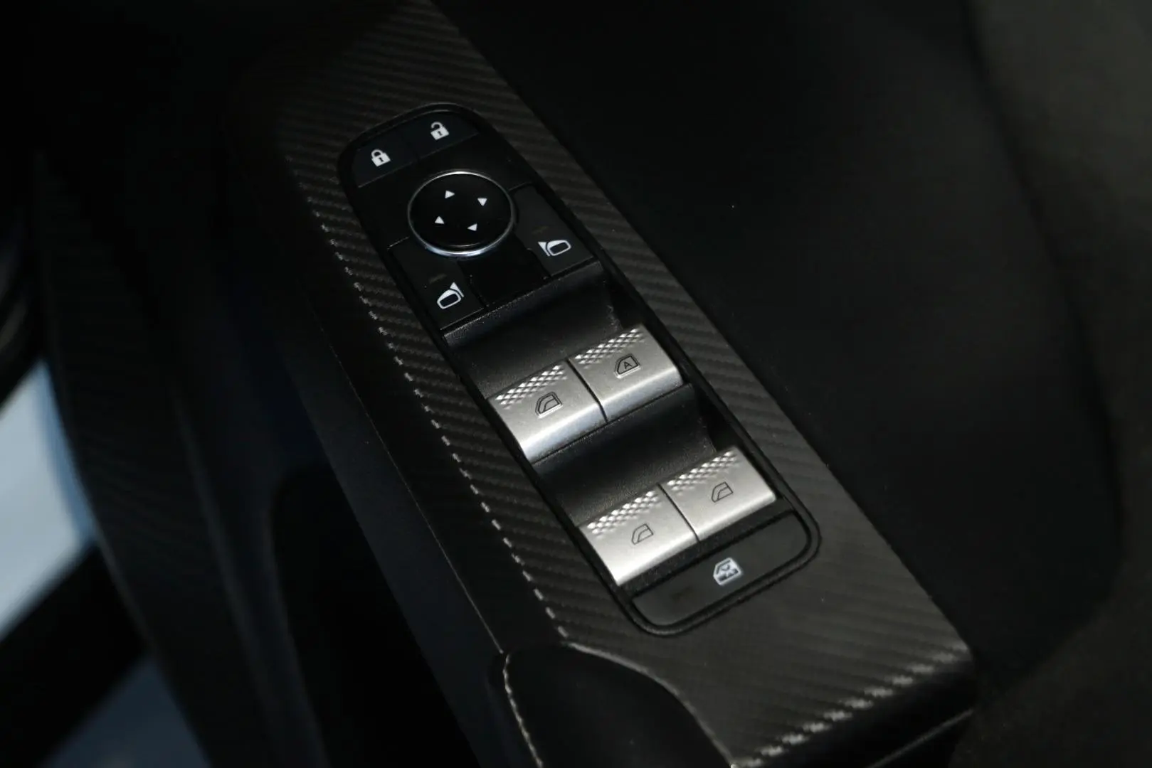 2023 Mitsubishi Outlander Gallery Image 19