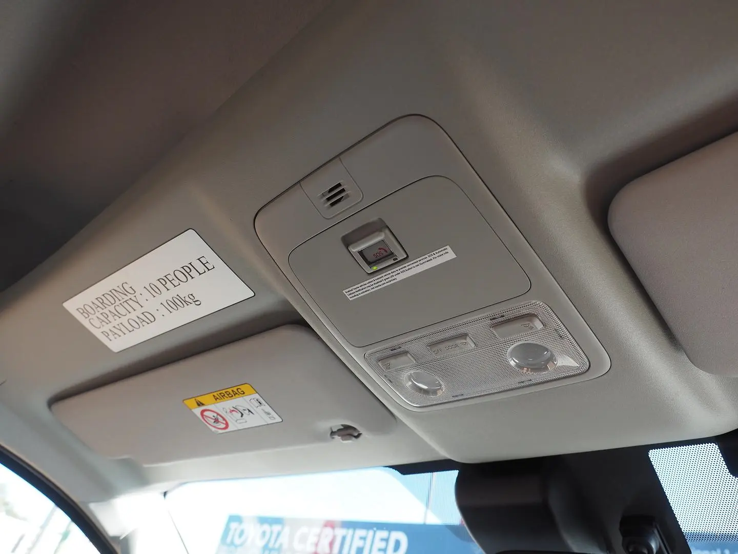 2021 Toyota Hiace Gallery Image 28