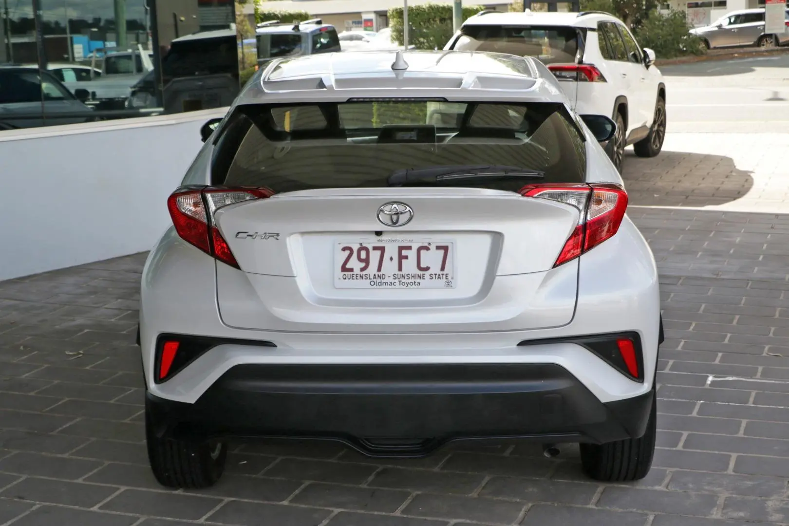 2022 Toyota C-HR Gallery Image 4